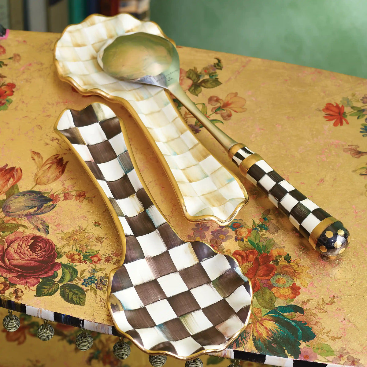Rosy Check Ceramic Spoon Rest