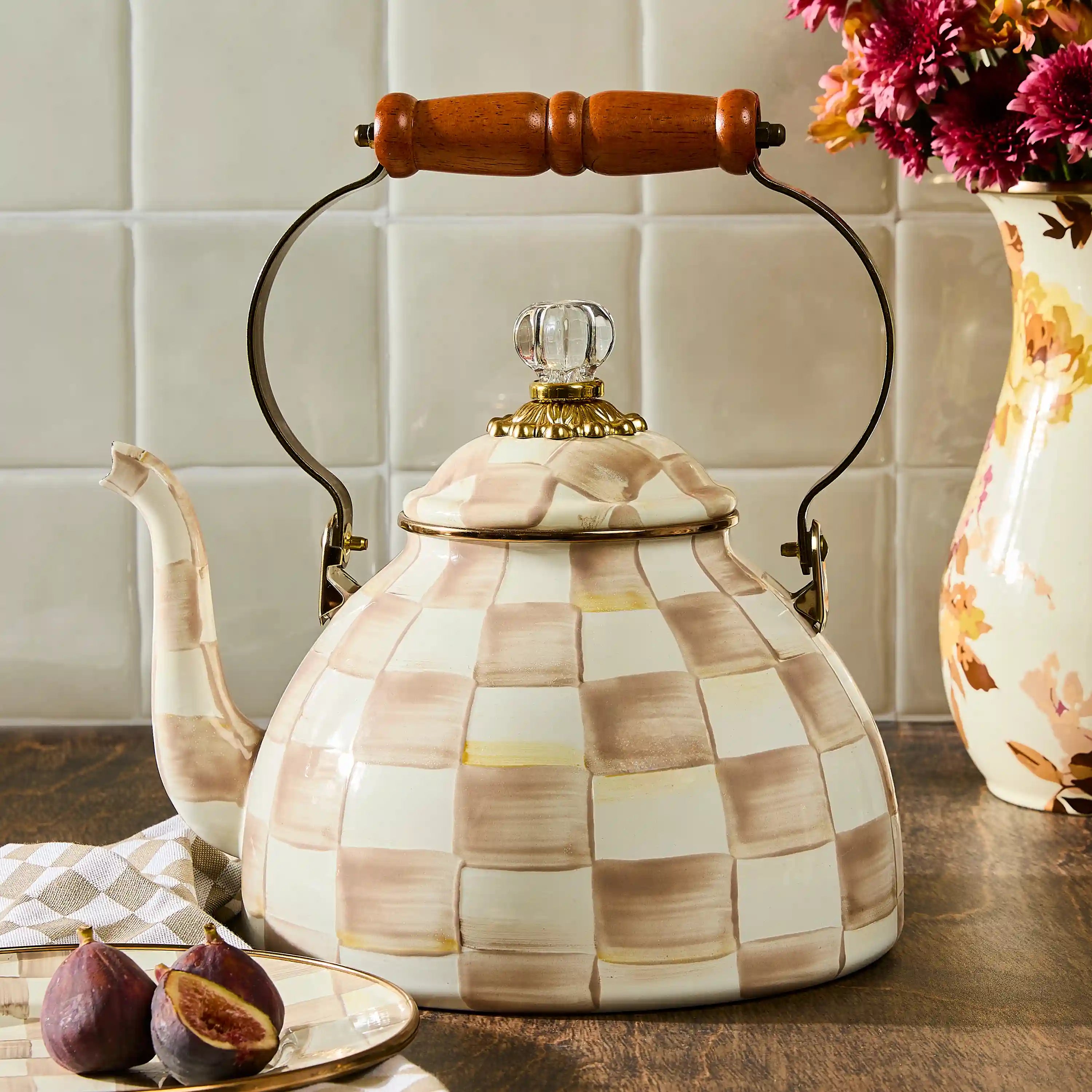Royal Check 2 Quart Tea Kettle