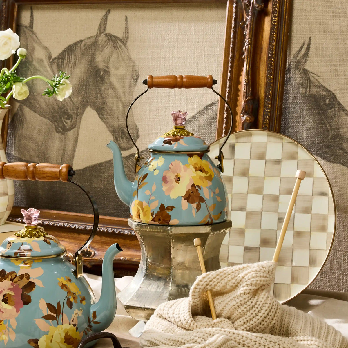 Royal English Garden 2 Quart Tea Kettle