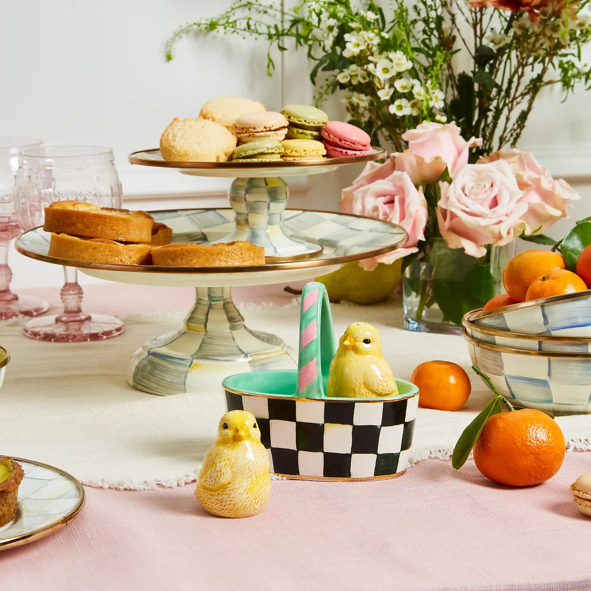 Courtly Check Large Pedestal Platter