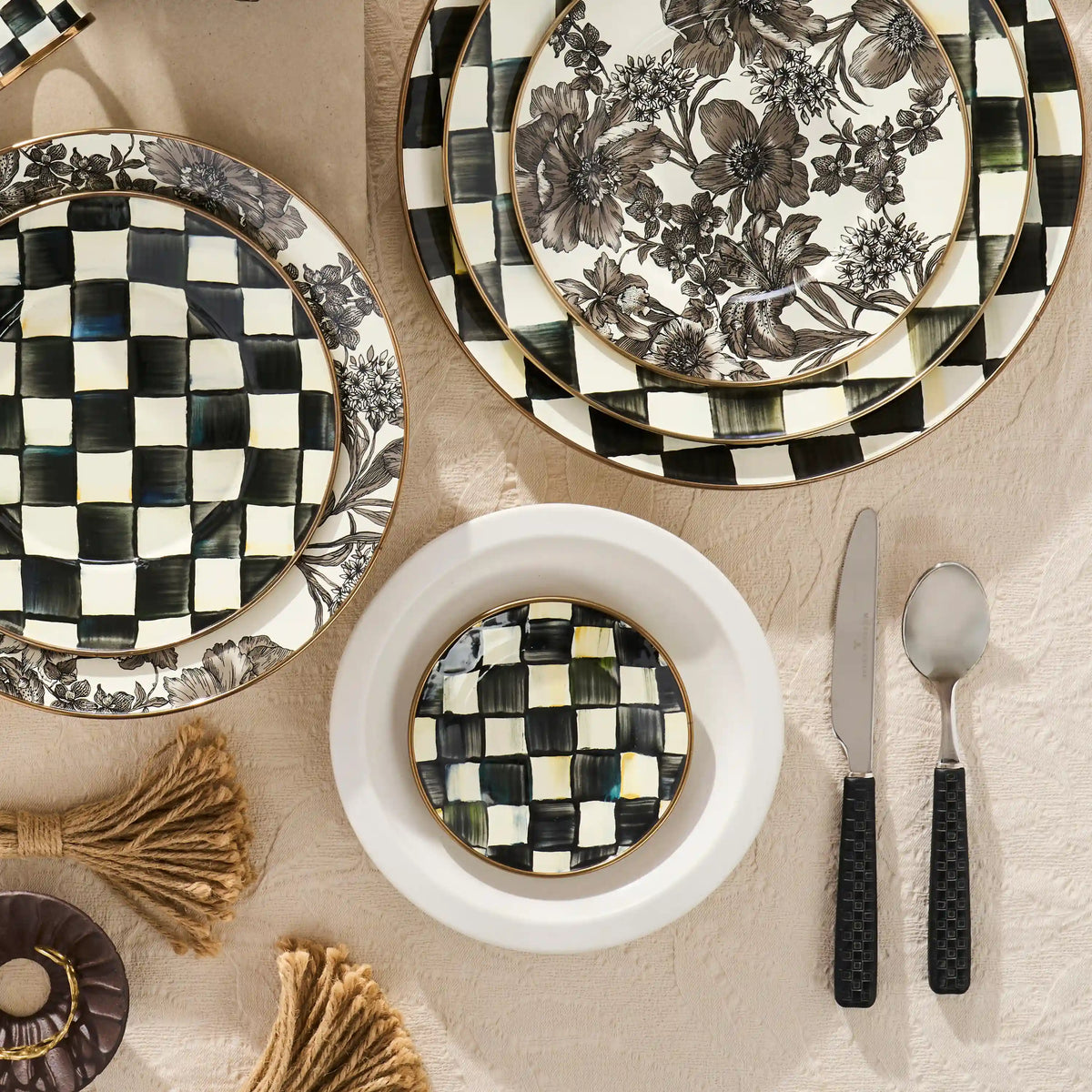 Rosy Check Appetizer Plates, Set of 4
