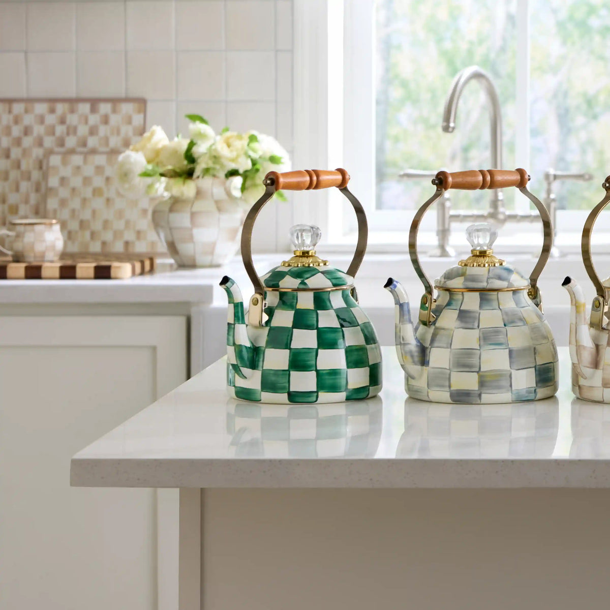 Mocha Check 2 Quart Tea Kettle