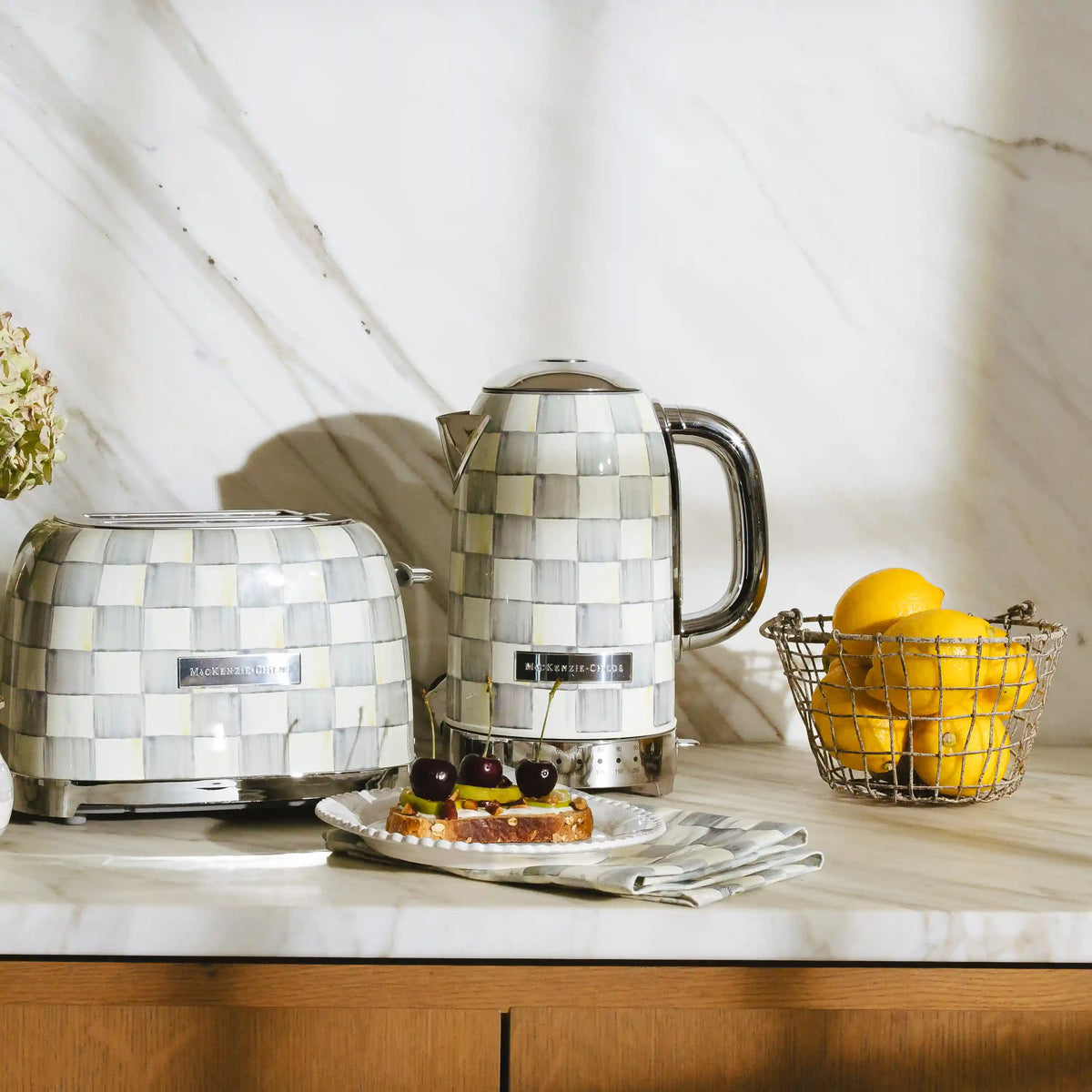 Royal Check Electric Kettle
