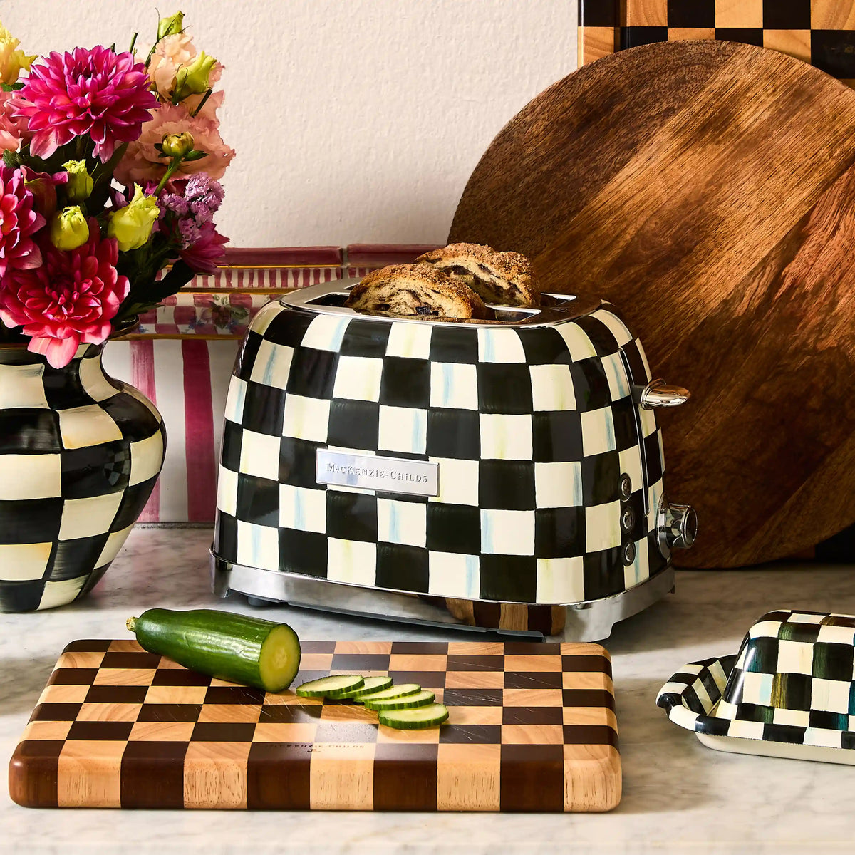 Courtly Flower Market 2-Slice Toaster