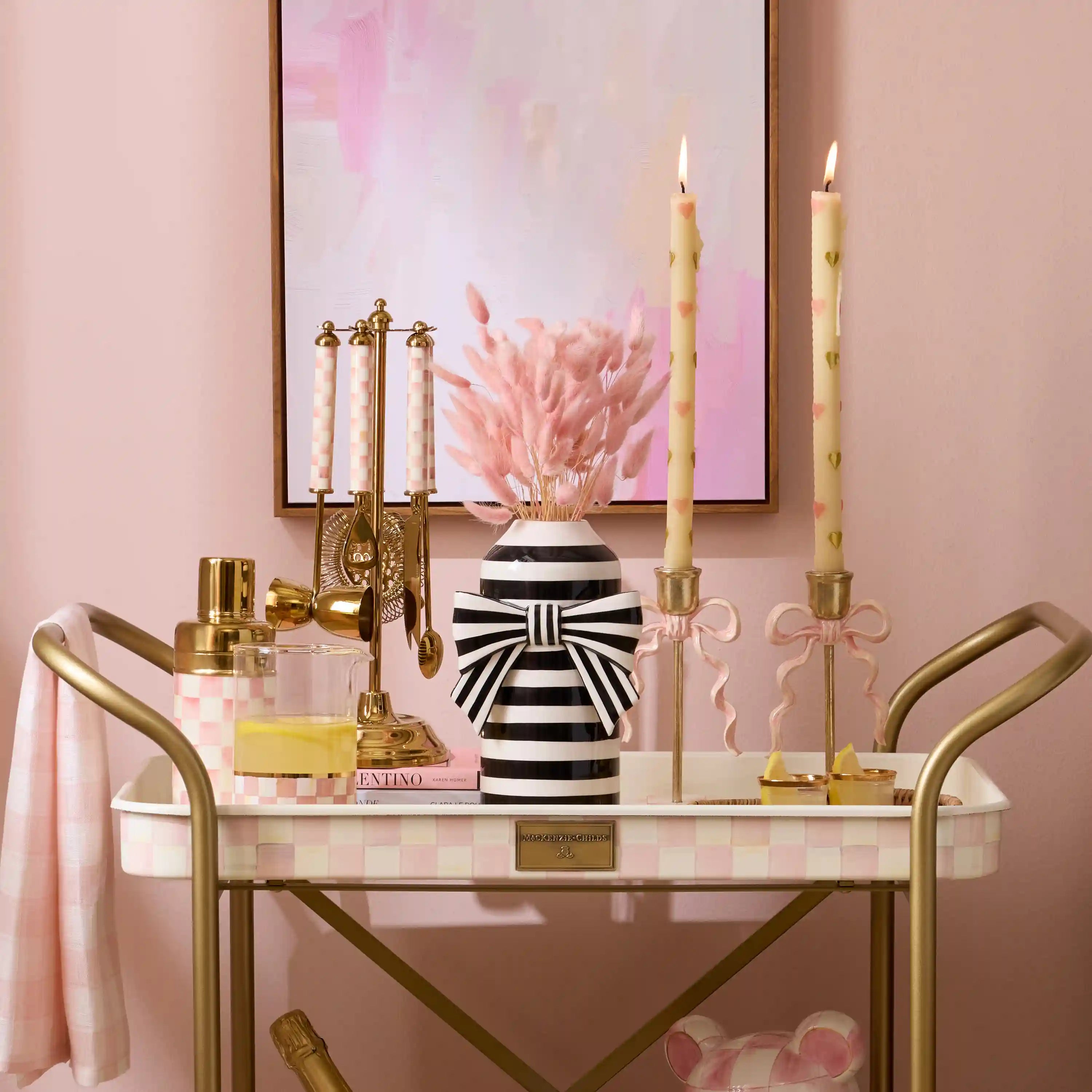 Courtly Bow Vase