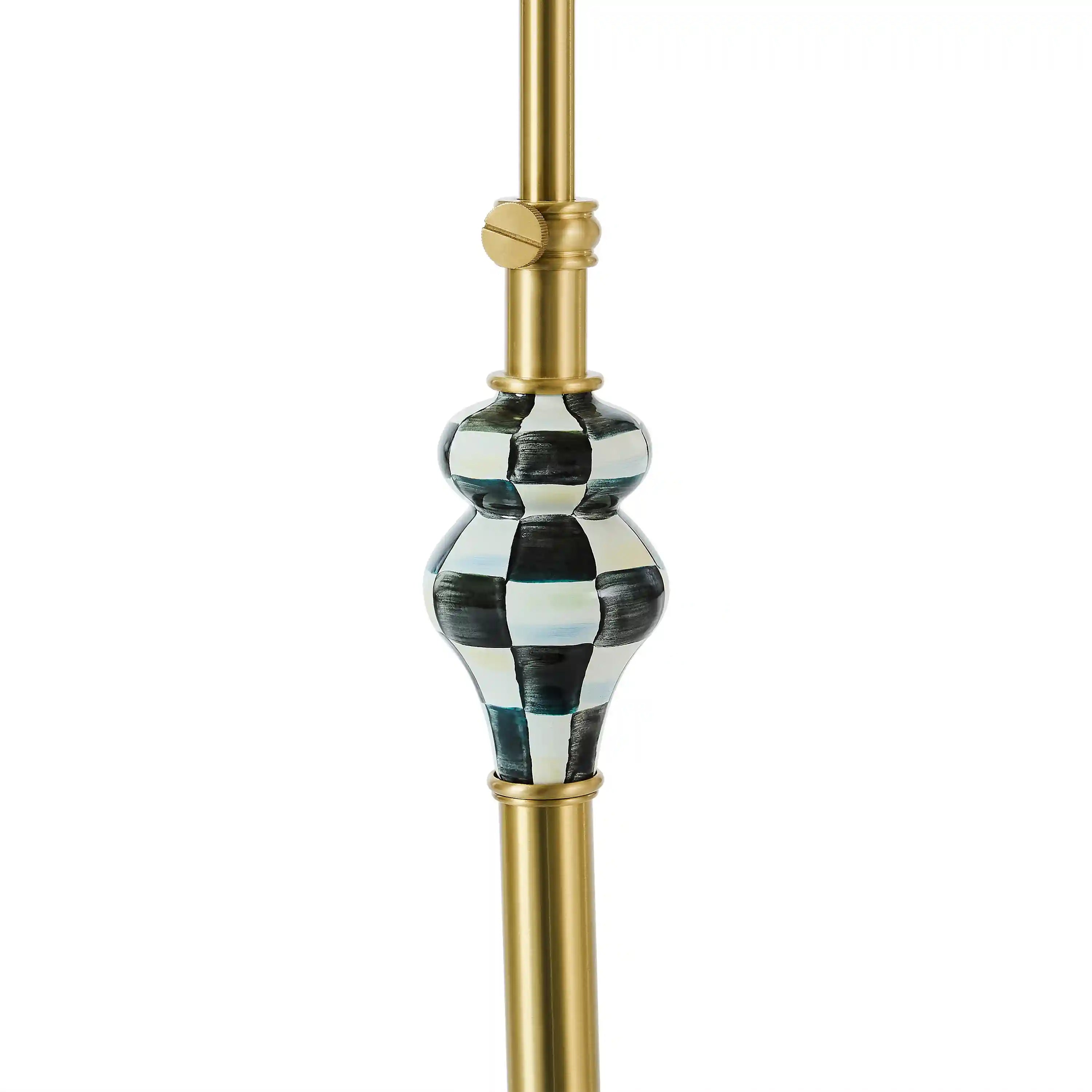 Courtly Farmhouse Floor Lamp
