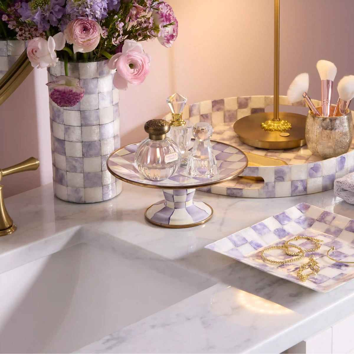 Courtly Check Large Pedestal Platter