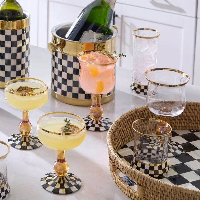 Courtly Check Wine Glass