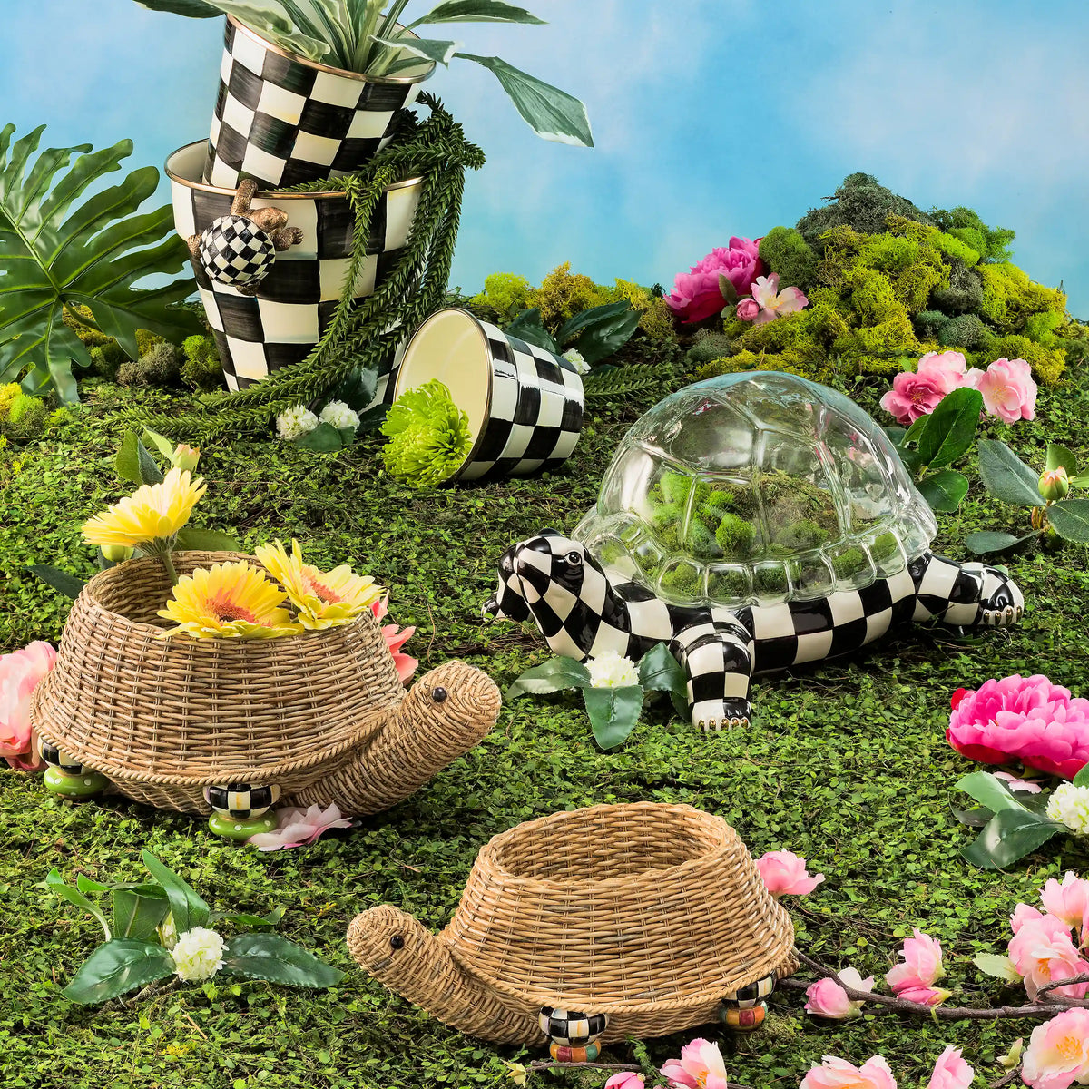 Rosy Check Small Garden Pot