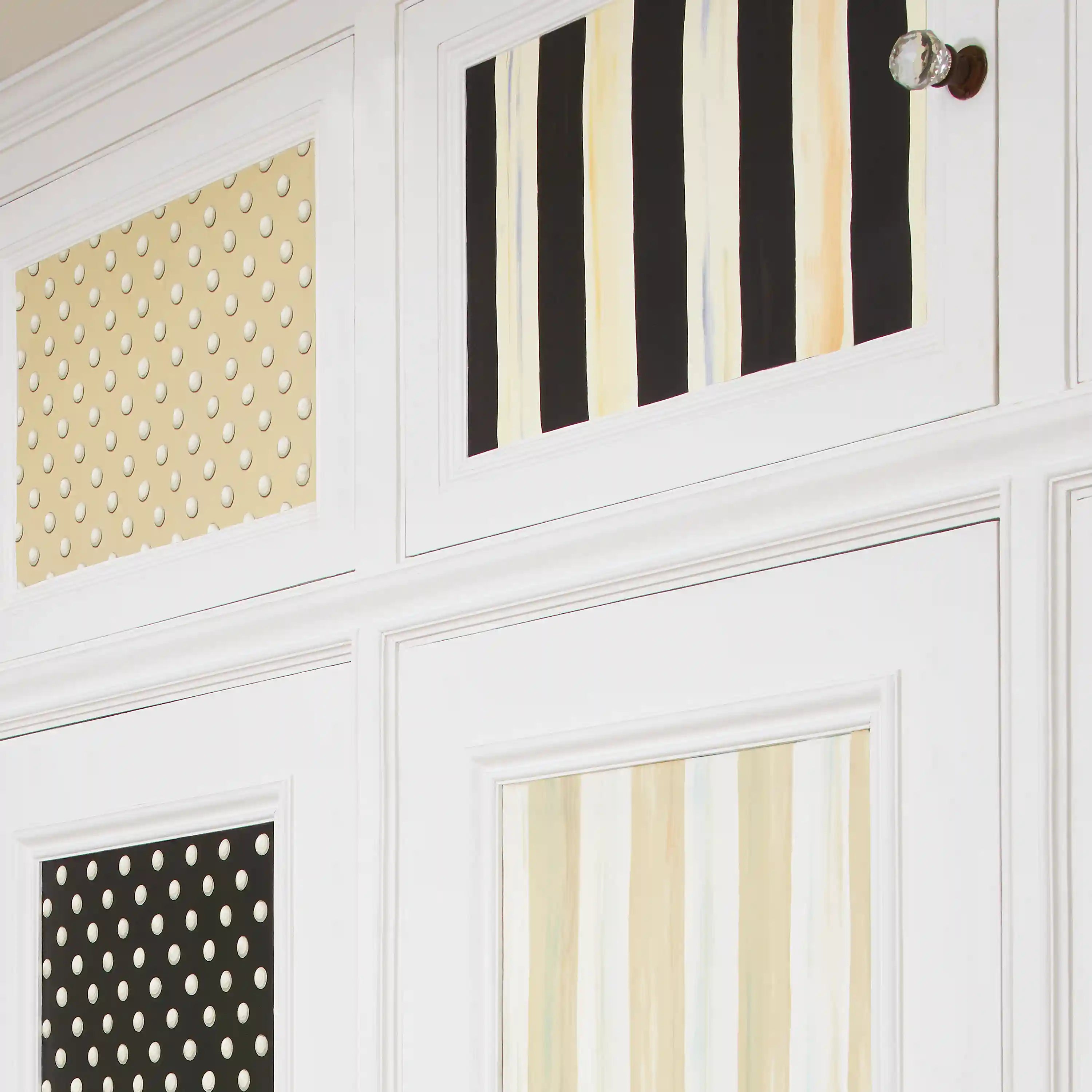 Mocha Check Wallpaper
