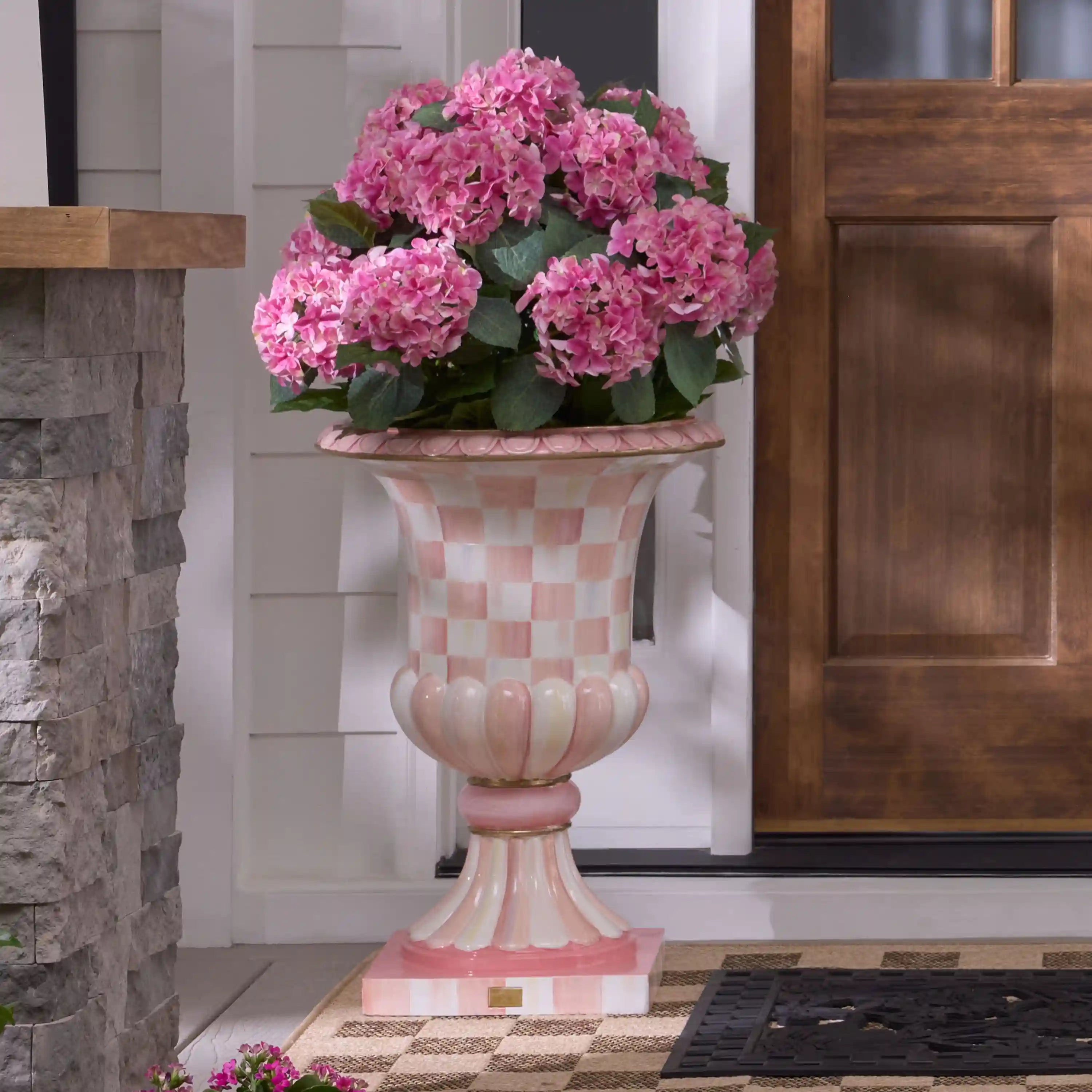 Courtly Check Pedestal Urn