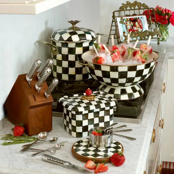 Courtly Check 7 Quart Stockpot