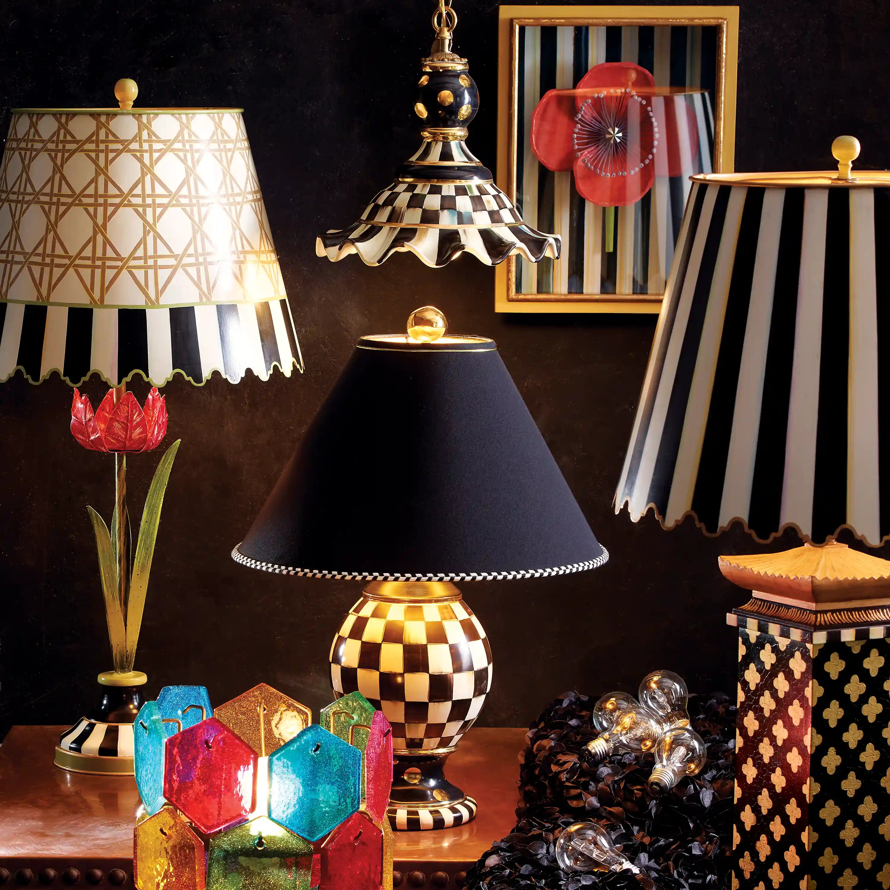 Courtly Check Medium Ceramic Pendant Lamp