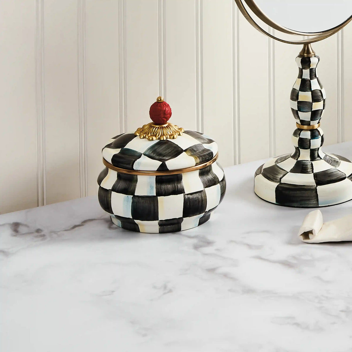 Royal Check Squashed Pot