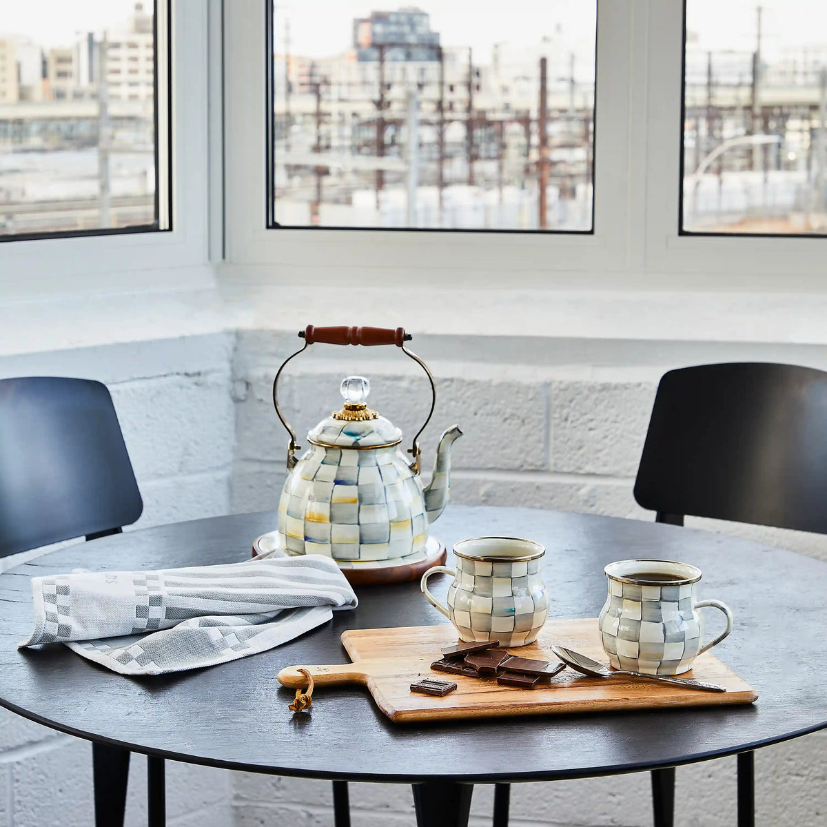 Royal Check 2 Quart Tea Kettle