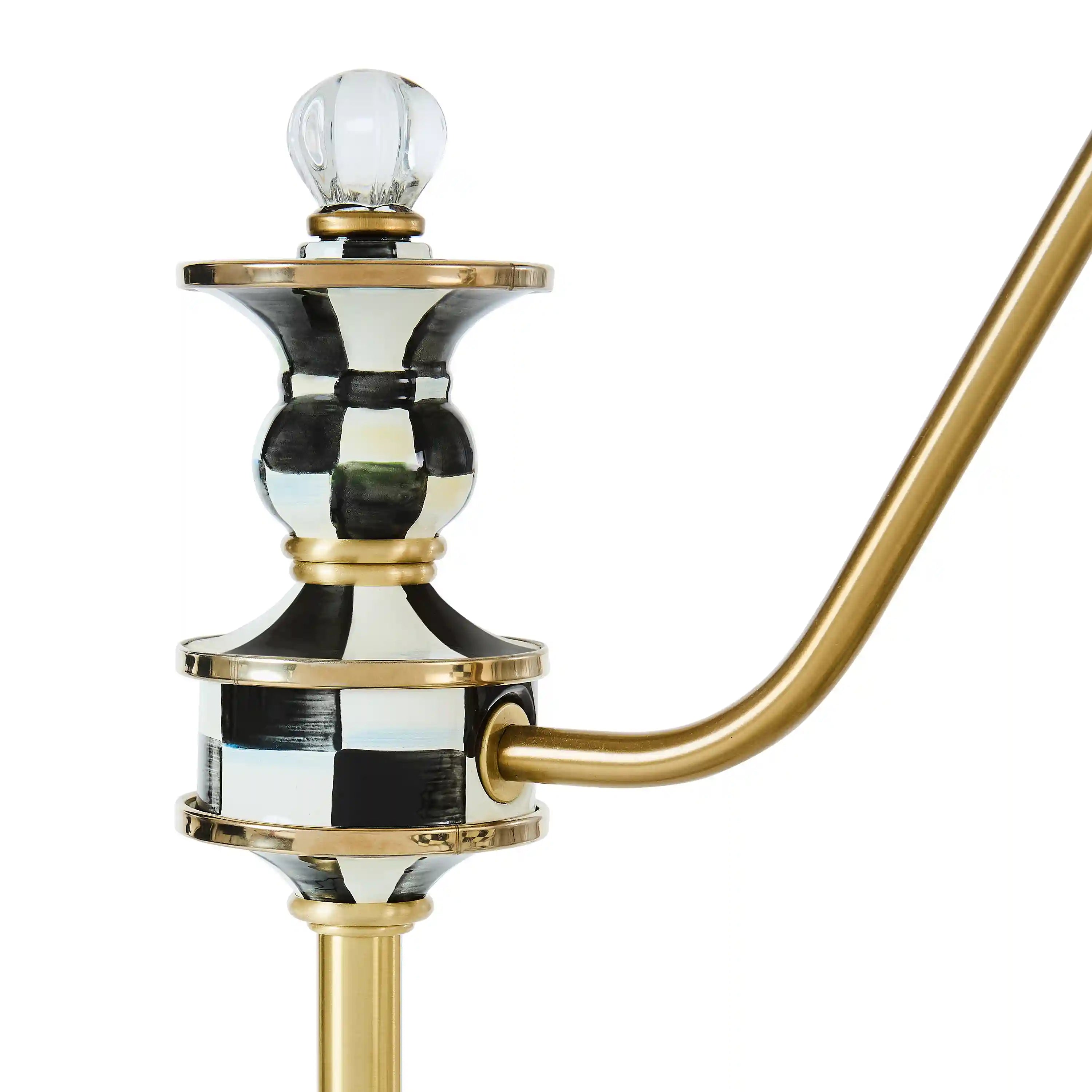 Courtly Farmhouse Floor Lamp