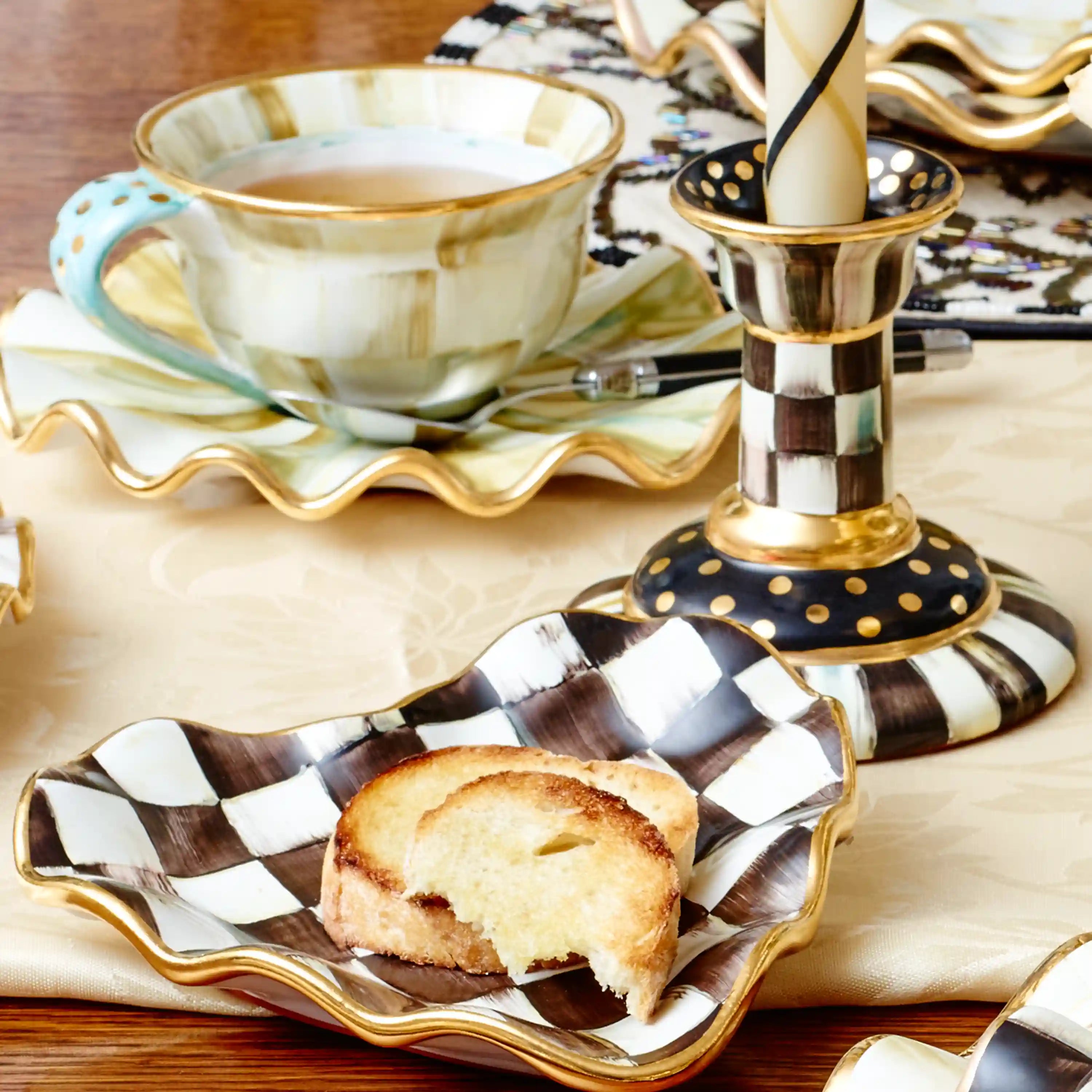 Violet Check Fluted Ceramic Heart Plate