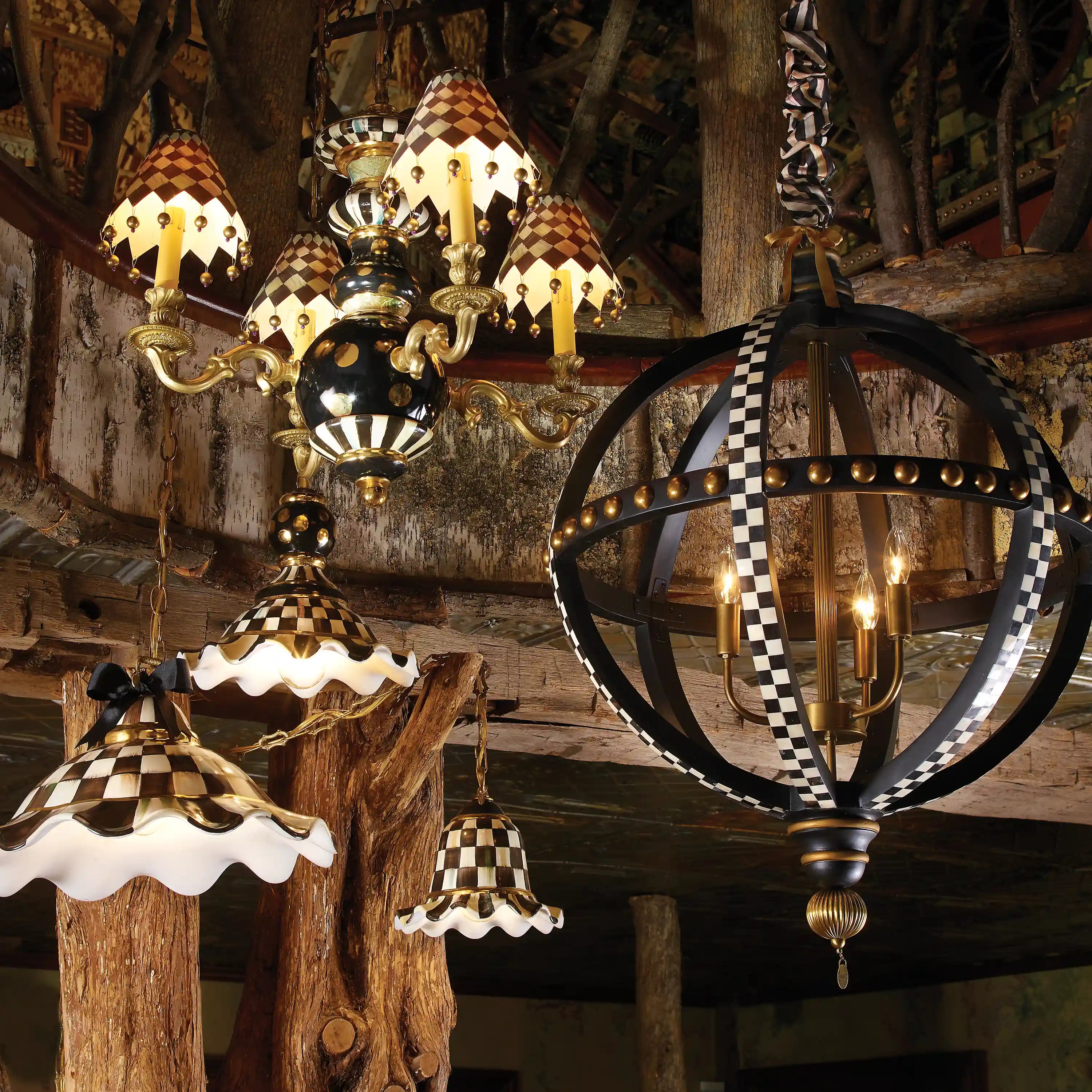 Courtly Check Ceramic Fluted Hanging Lamp