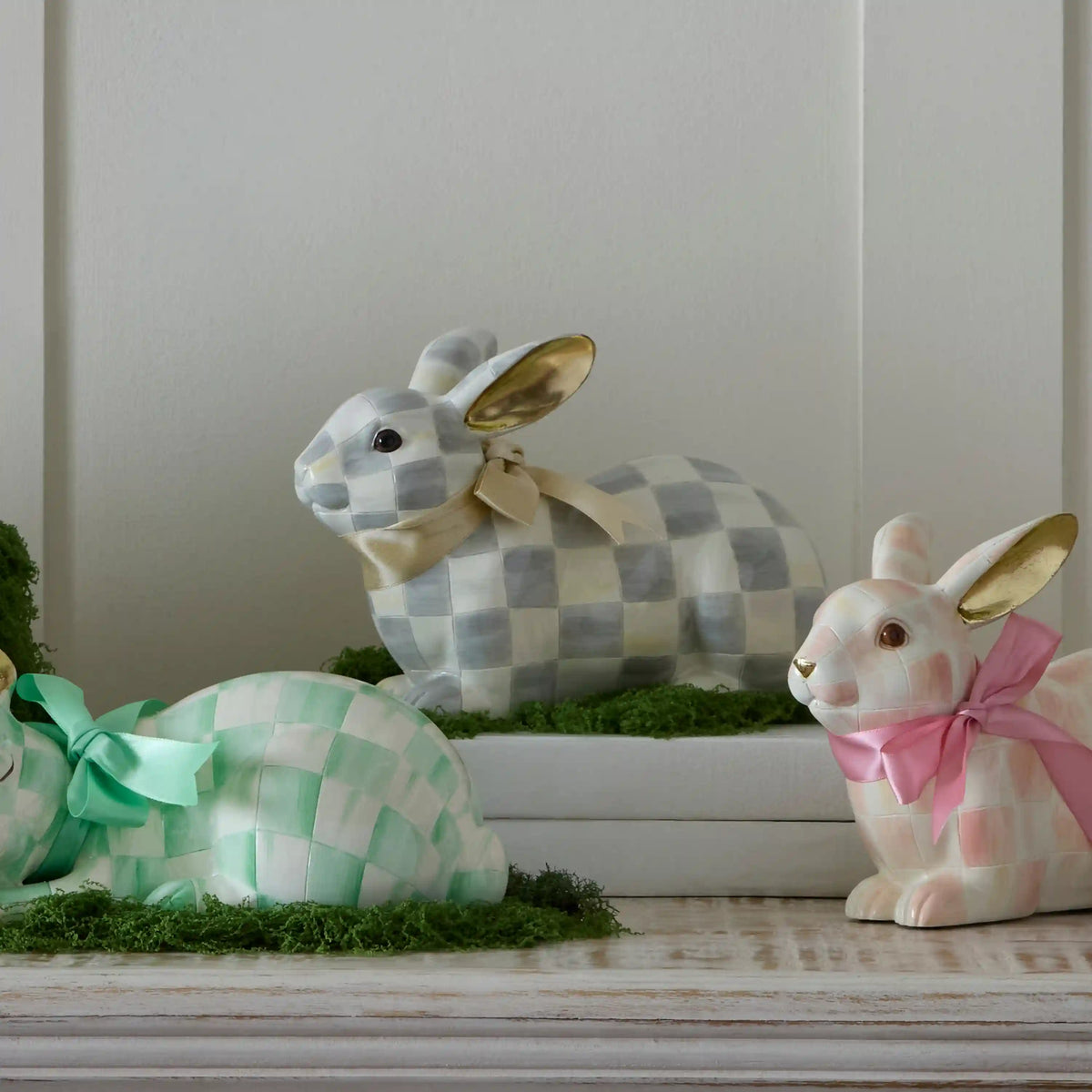 Courtly Check Resting Bunny