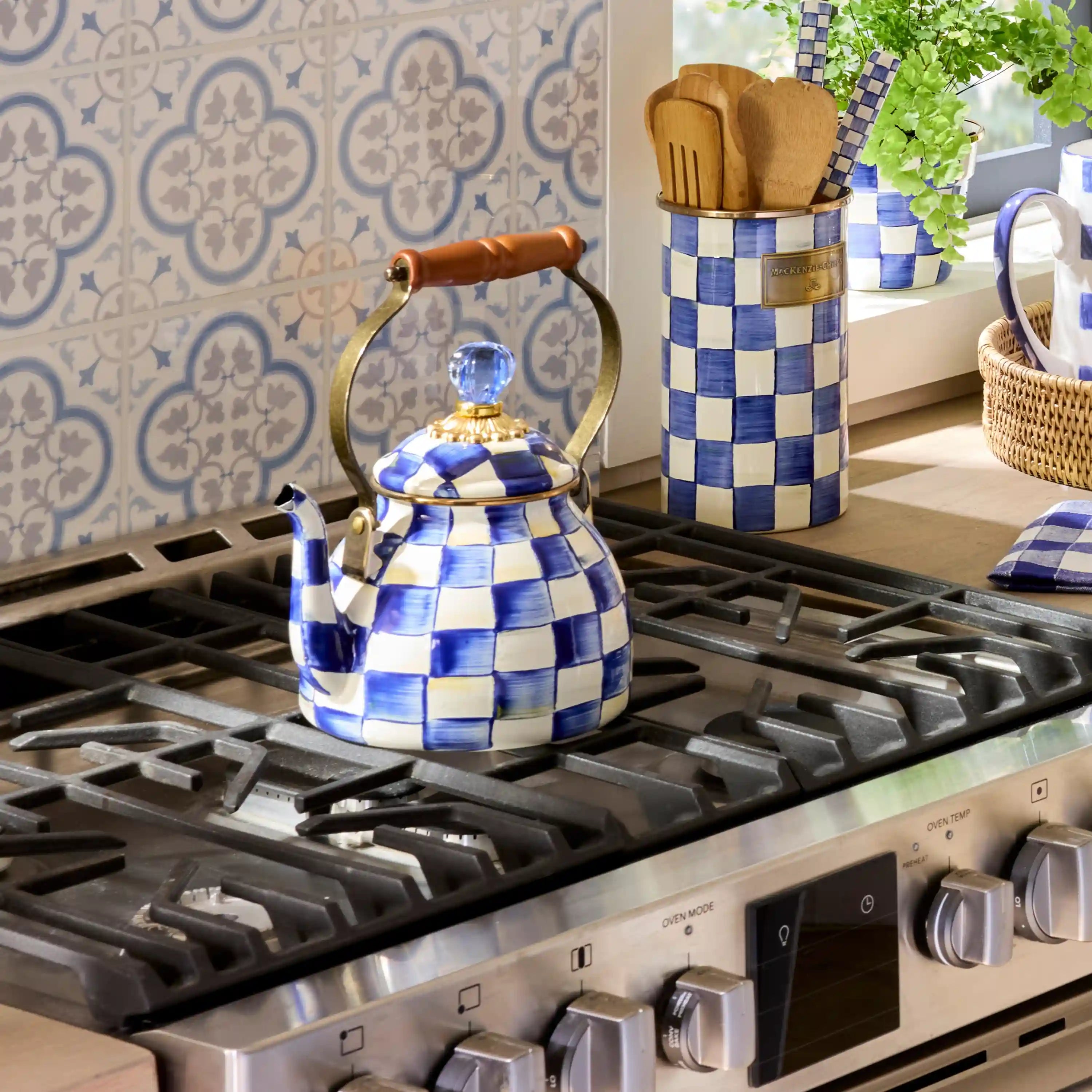 Royal Check 2 Quart Tea Kettle