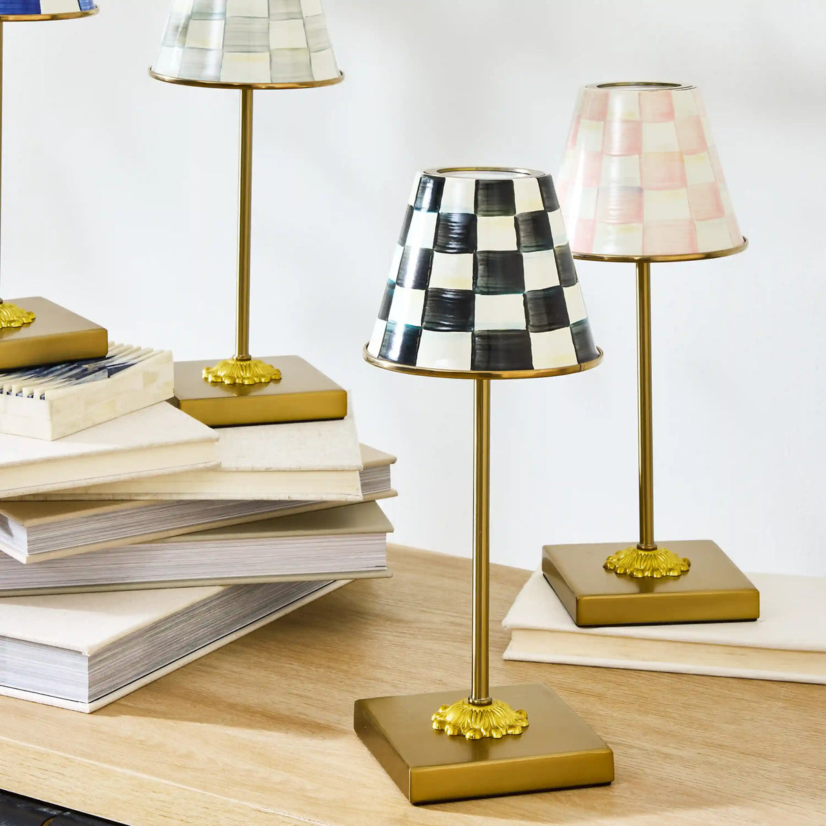 Sky Check LED Rechargeable Cafe Table Lamp
