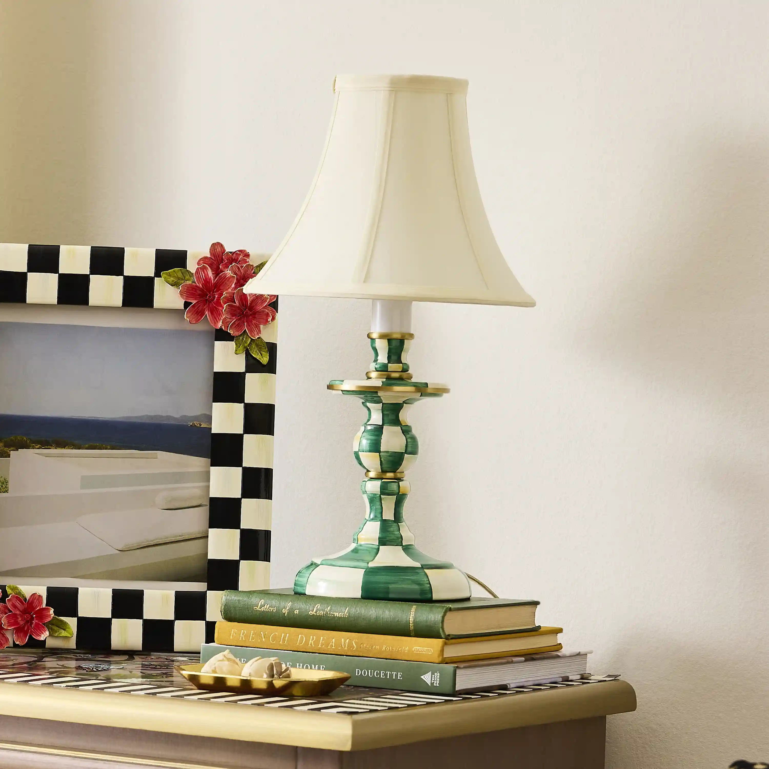 Sky Check Candlestick Lamp