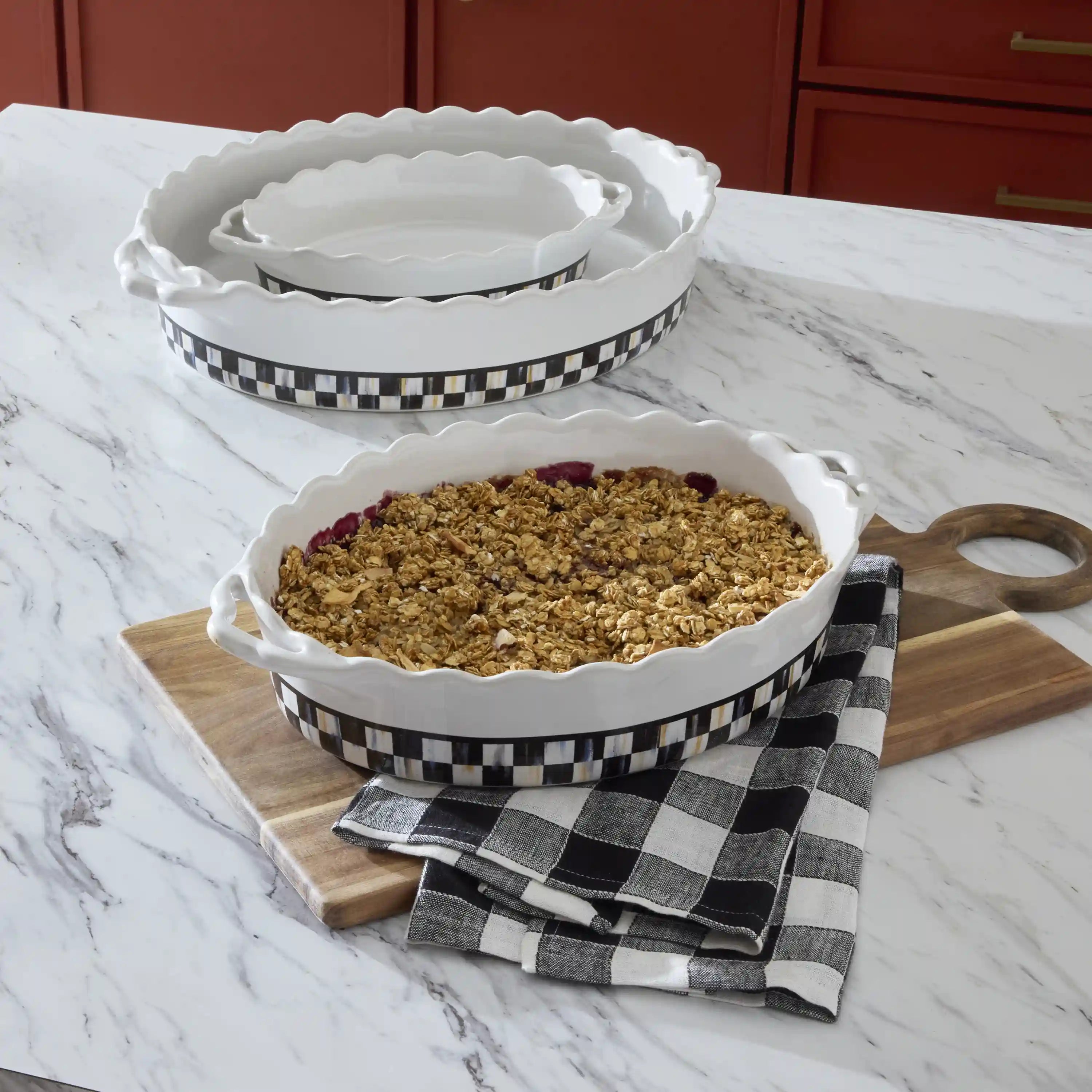 Rosy Check Everyday Large Oval Baker