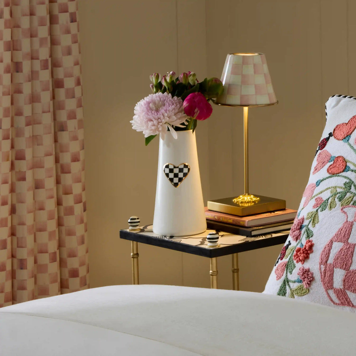 Rosy Check Heart Bud Vase