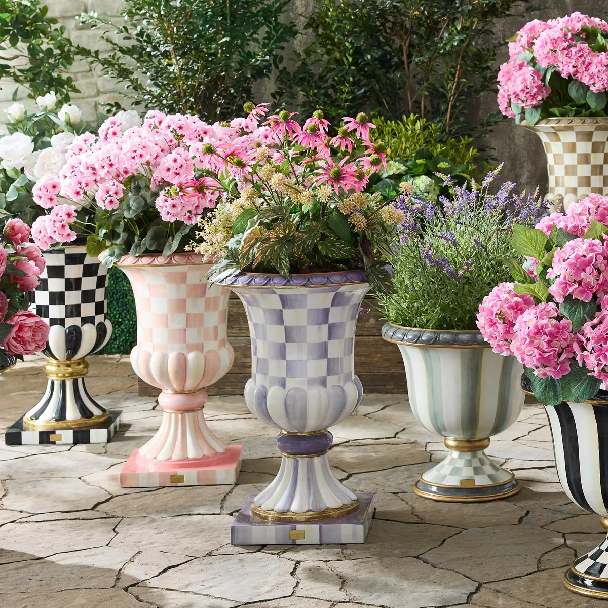 Courtly Check Pedestal Urn