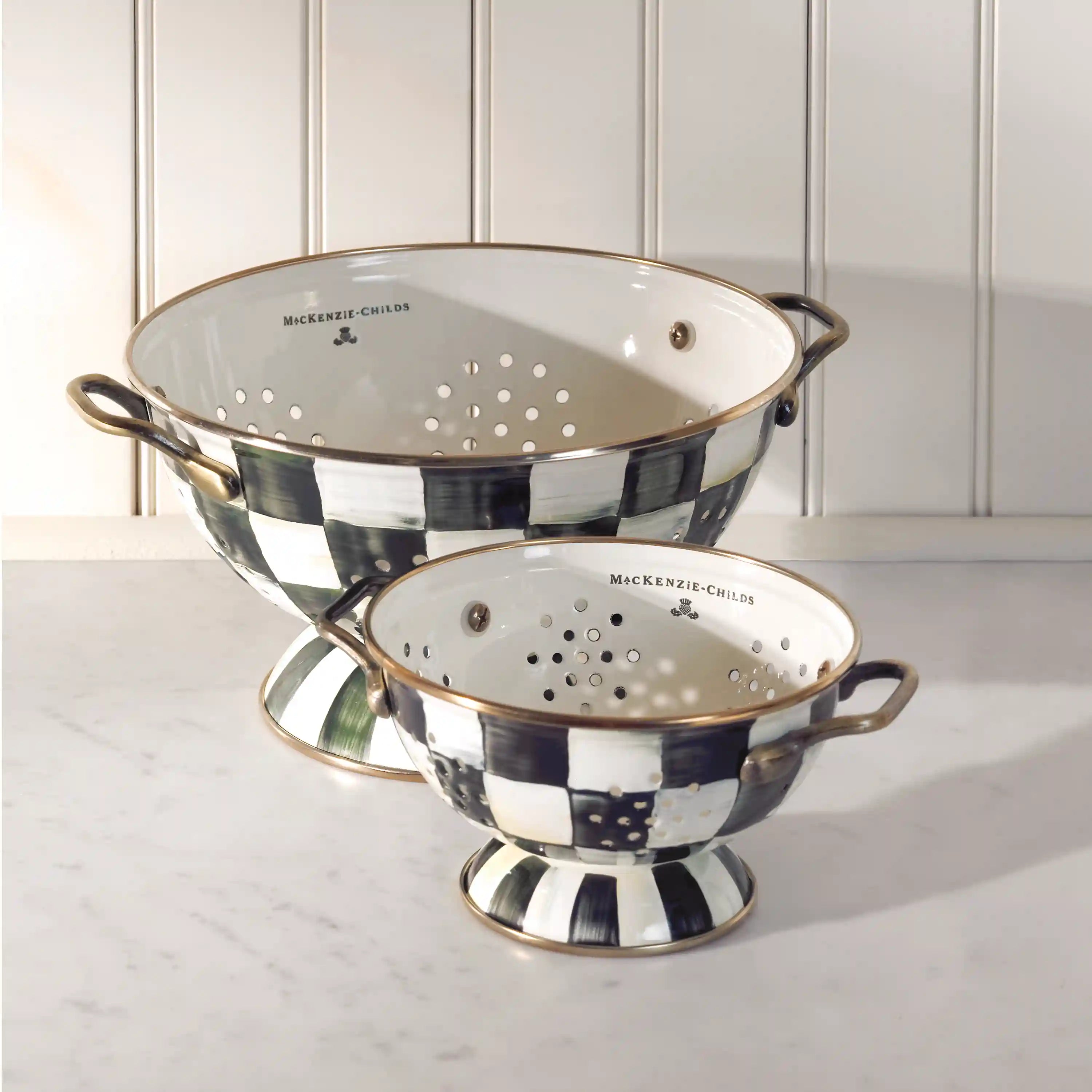 Rosy Check Large Colander