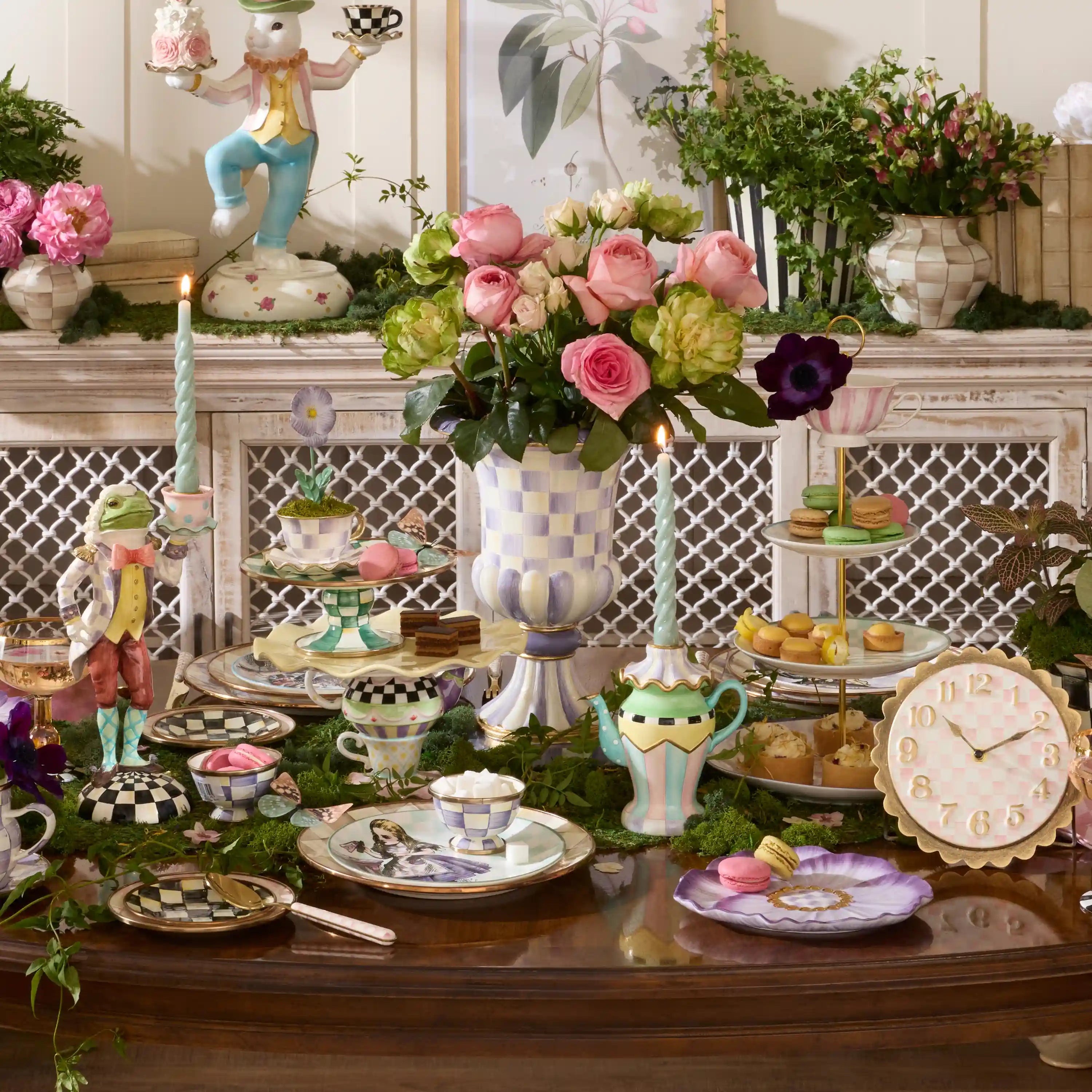 Rosy Check Pedestal Tabletop Urn