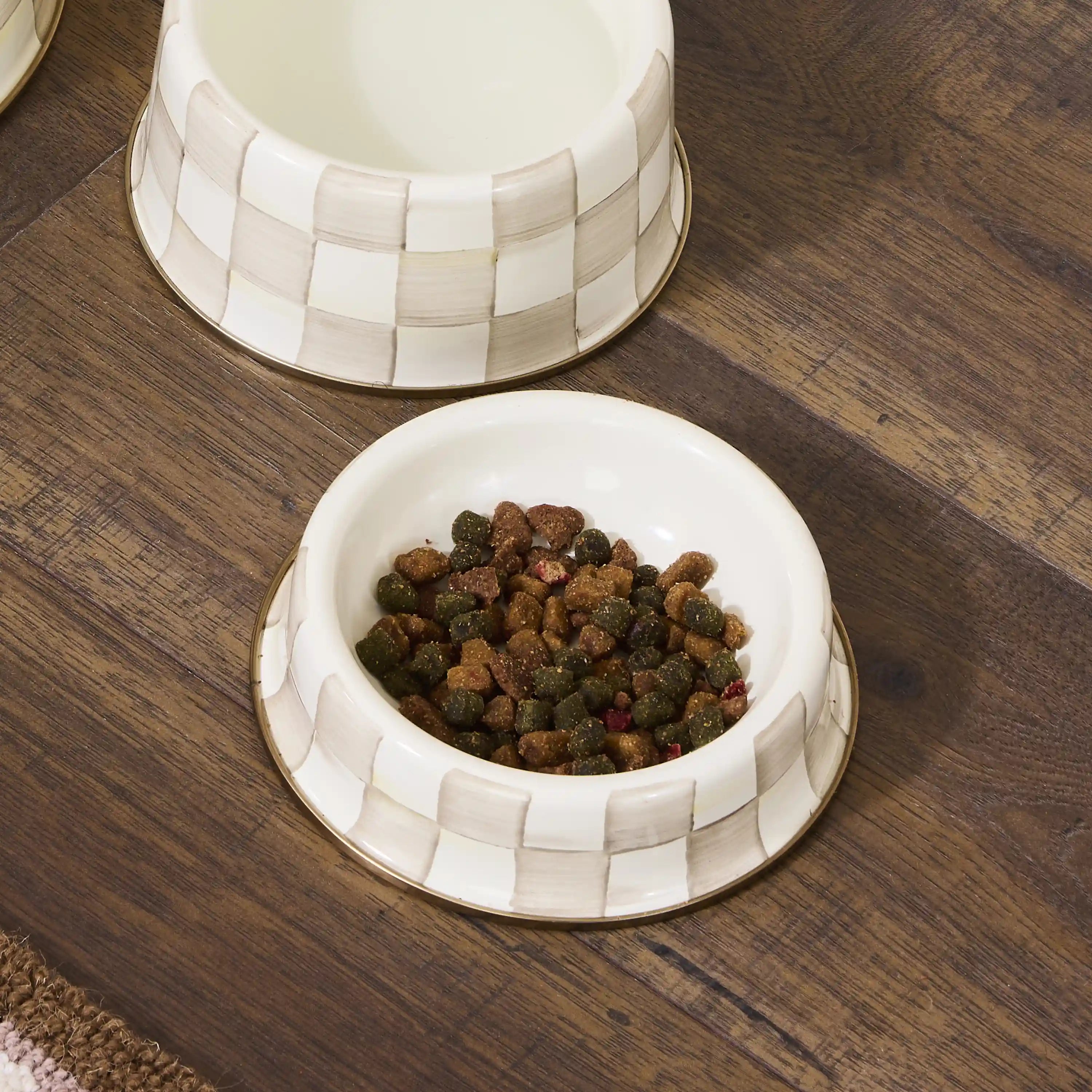 Rosy Check Large Pet Dish