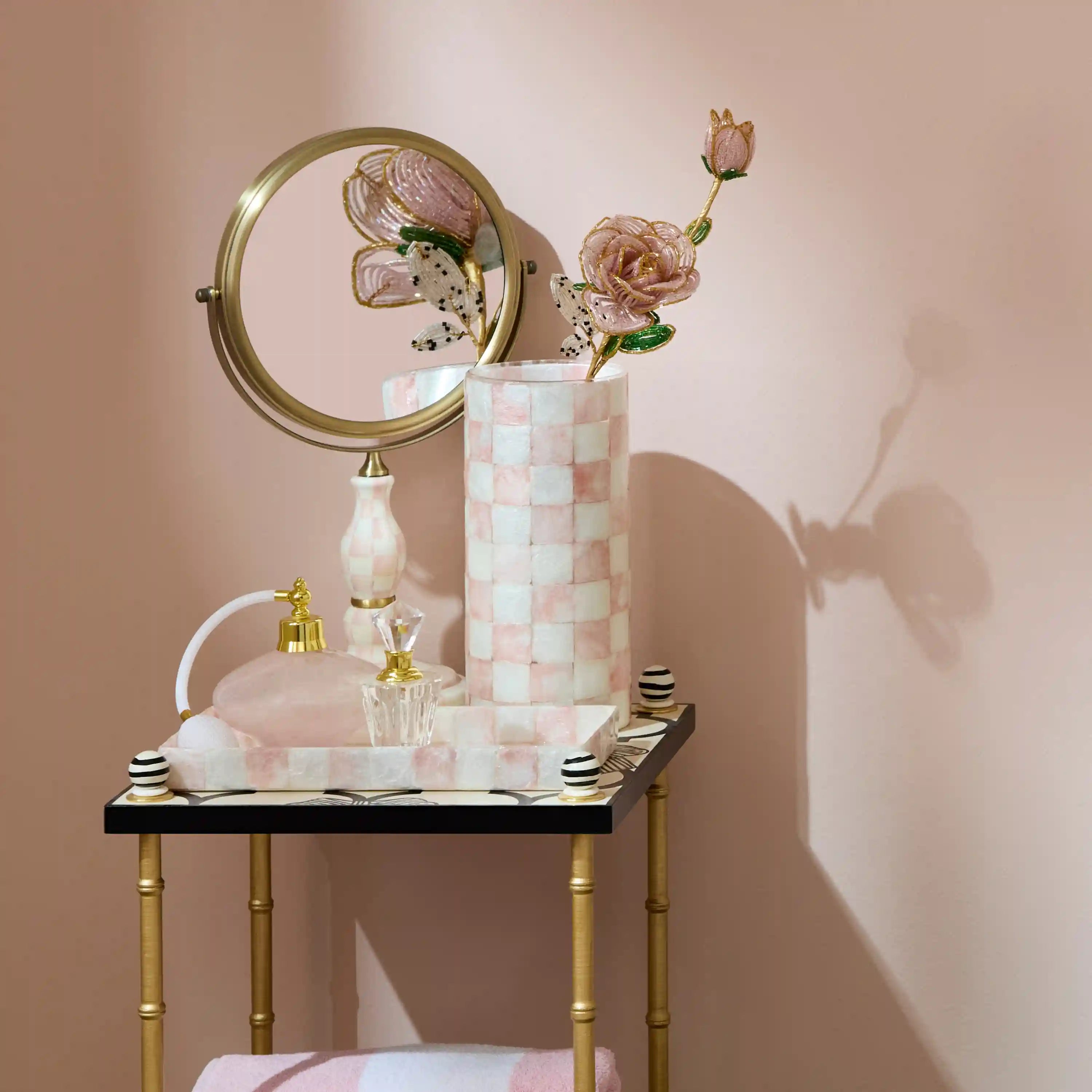 Rosy Check Capiz Small Vase