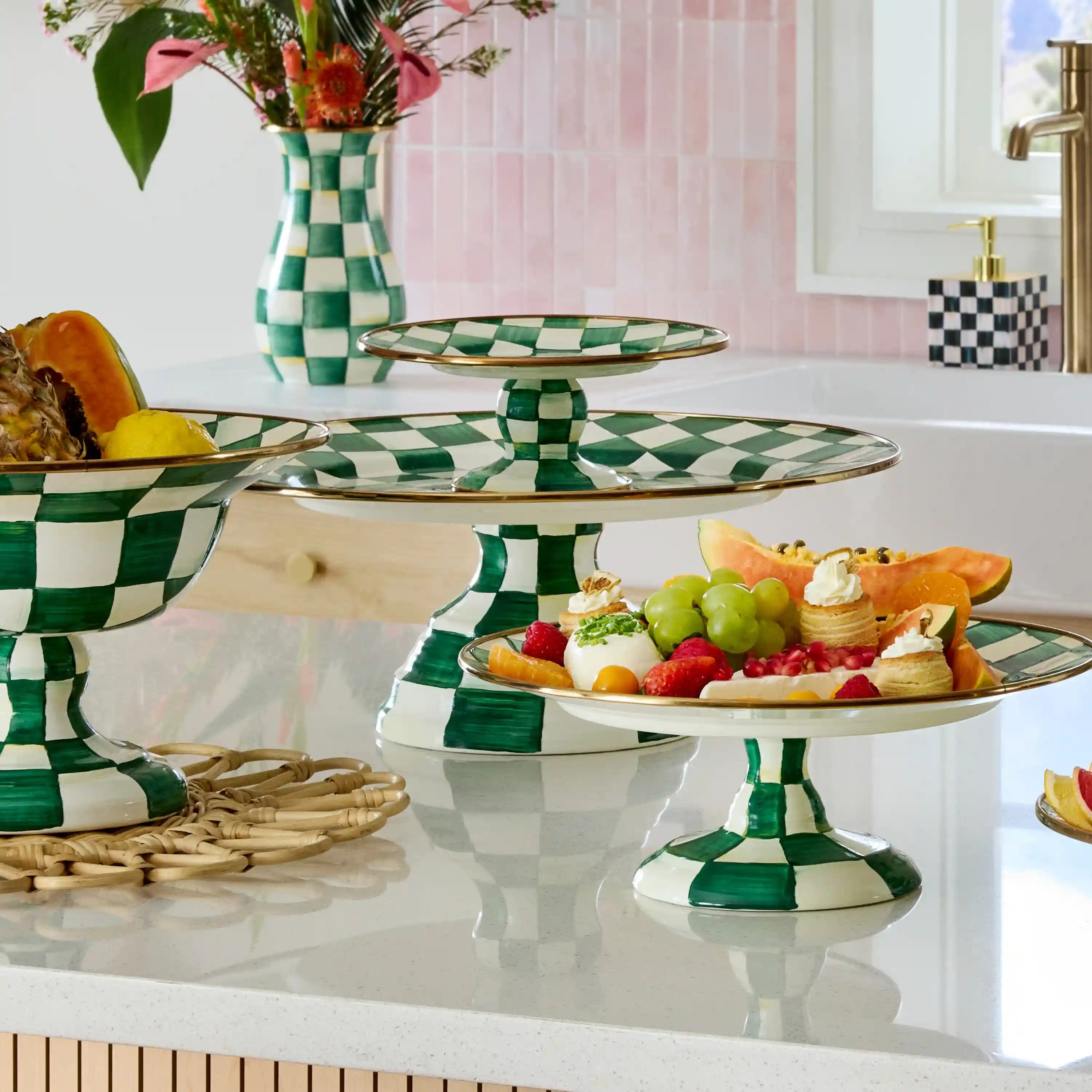 Courtly Check Large Pedestal Platter