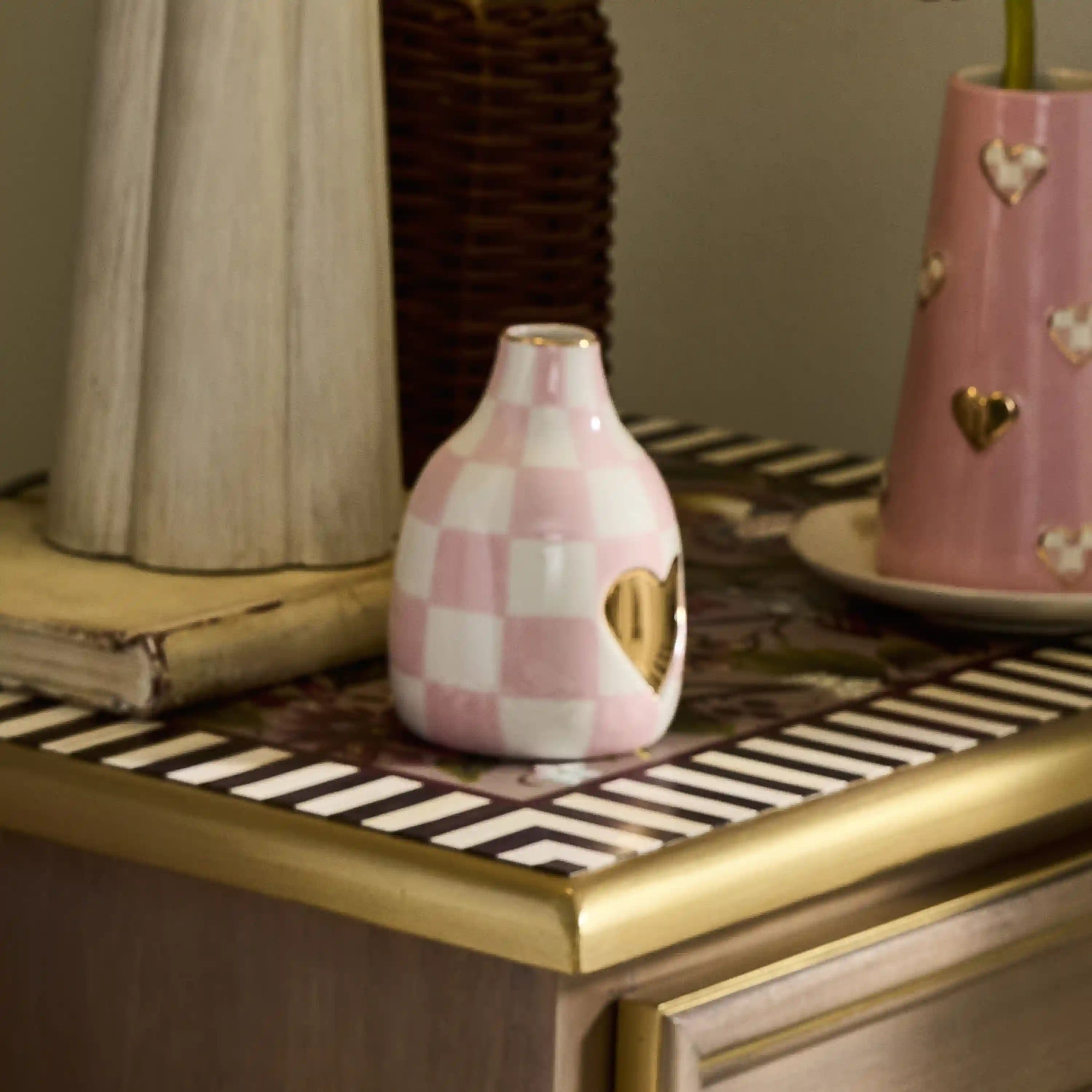 Rosy Check Heart Bud Vase