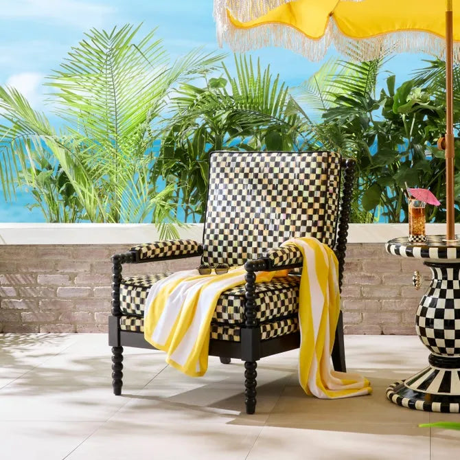 Spindle Check Outdoor Chair