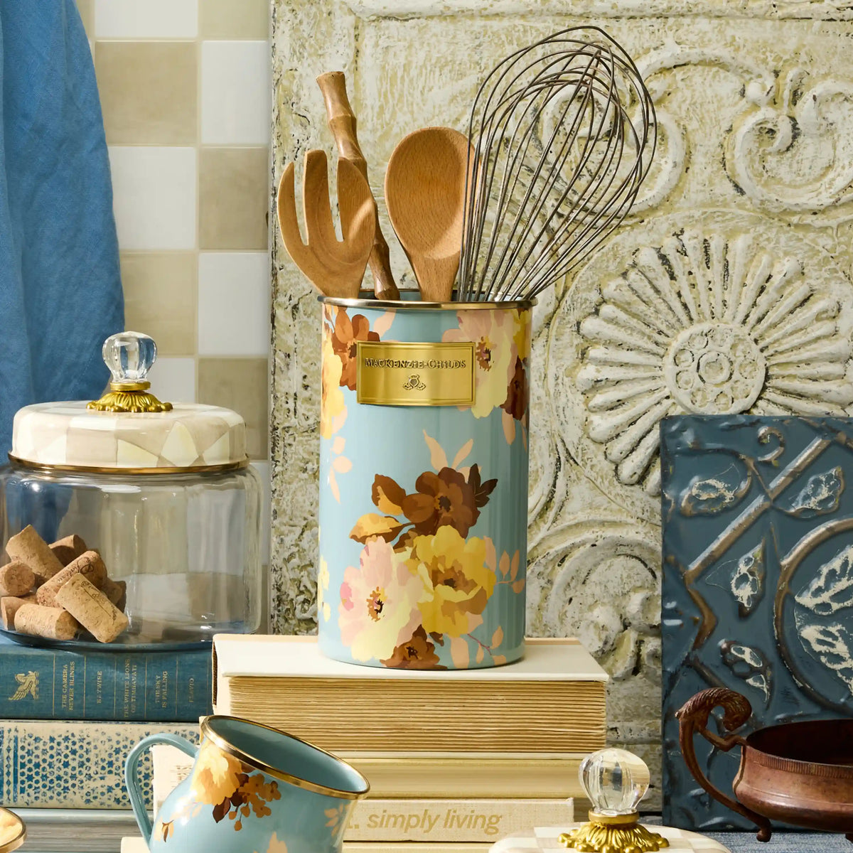 White Flower Market Utensil Holder