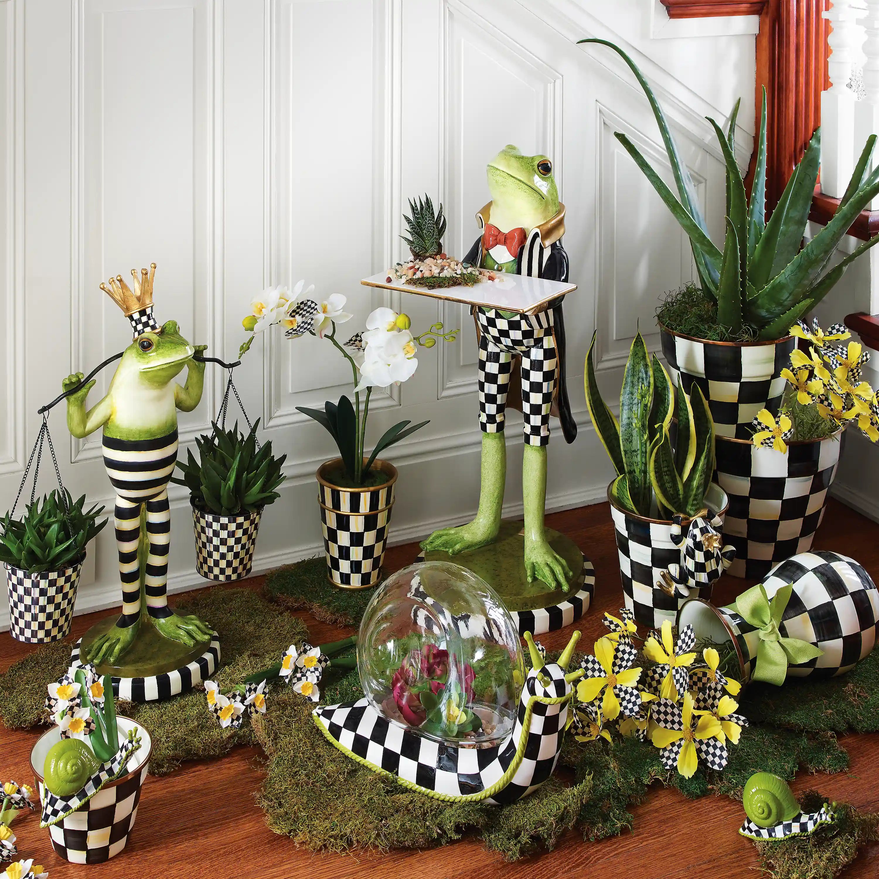 Rosy Check Small Garden Pot