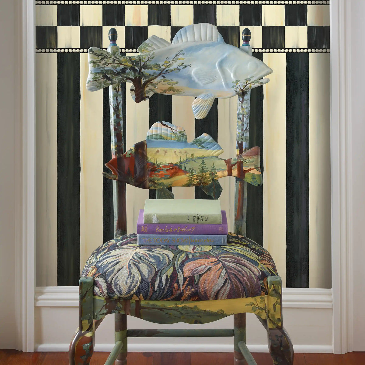 Courtly Stripe Wallpaper