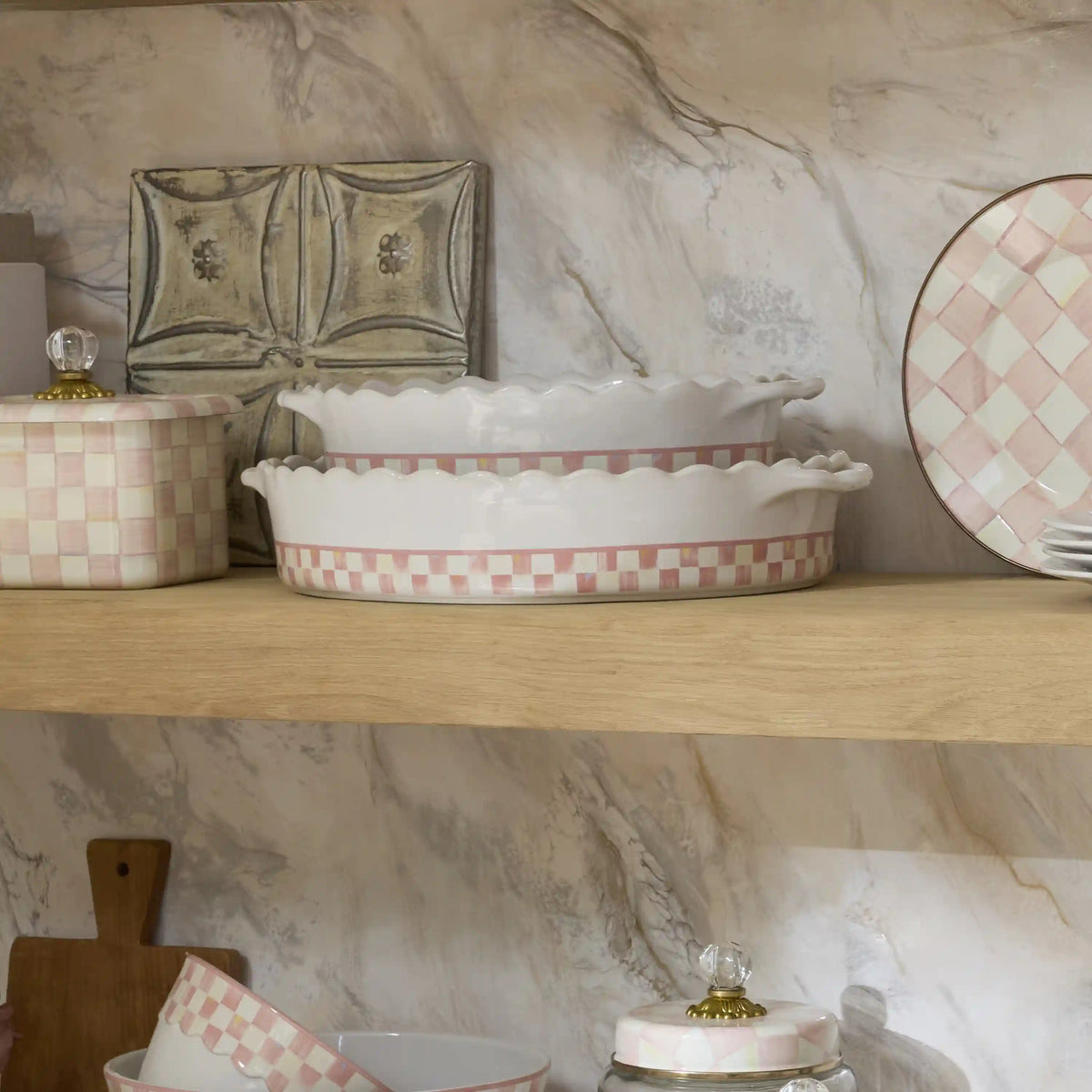 Courtly Check Everyday Small Oval Baker