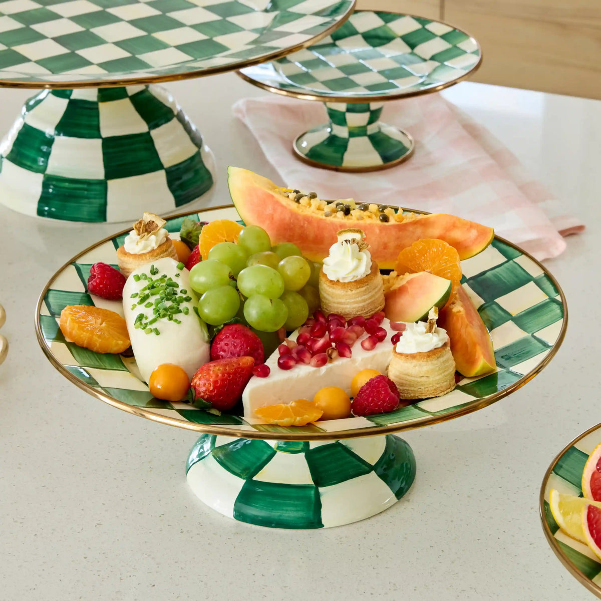 Courtly Check Large Pedestal Platter