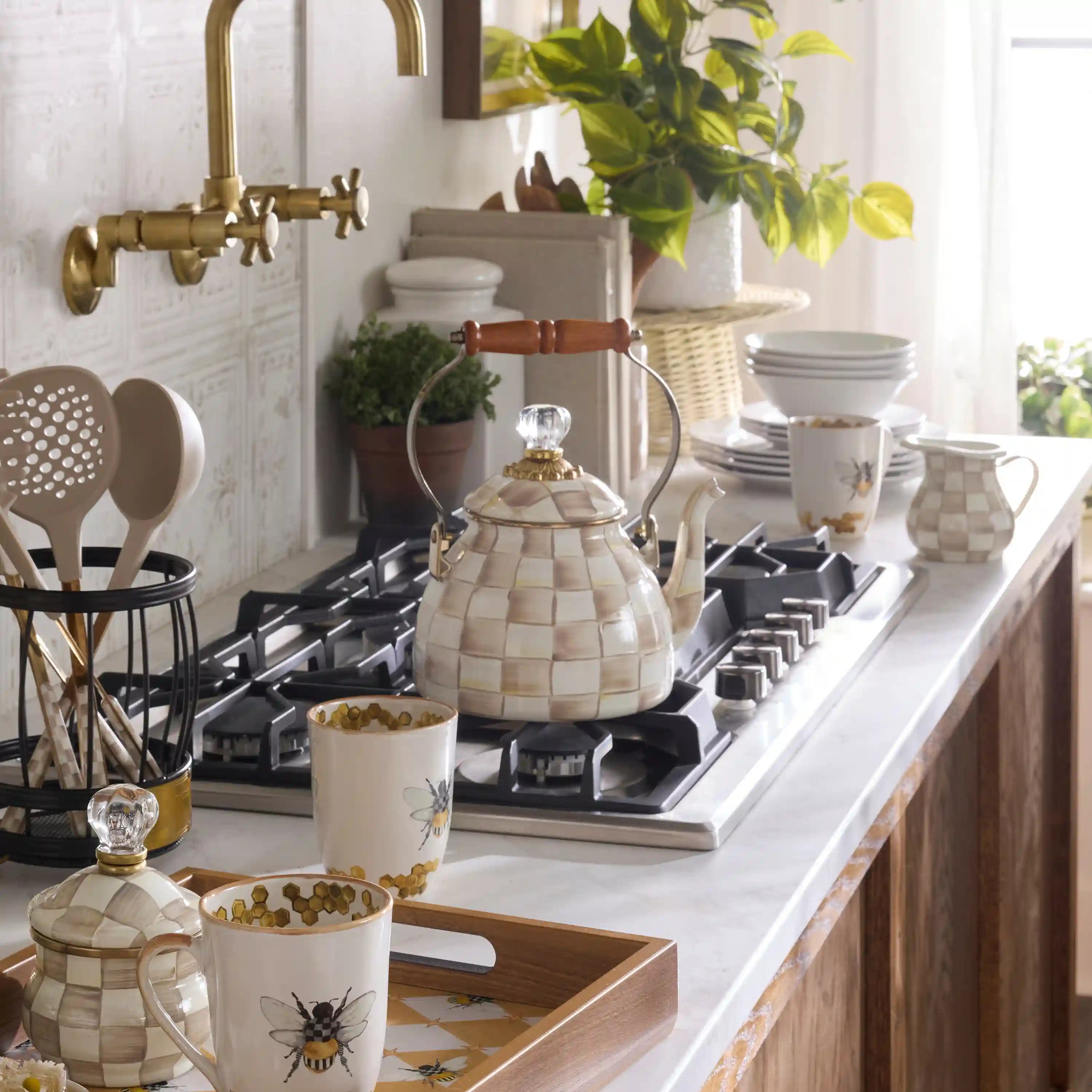 Royal Check 3 Quart Tea Kettle