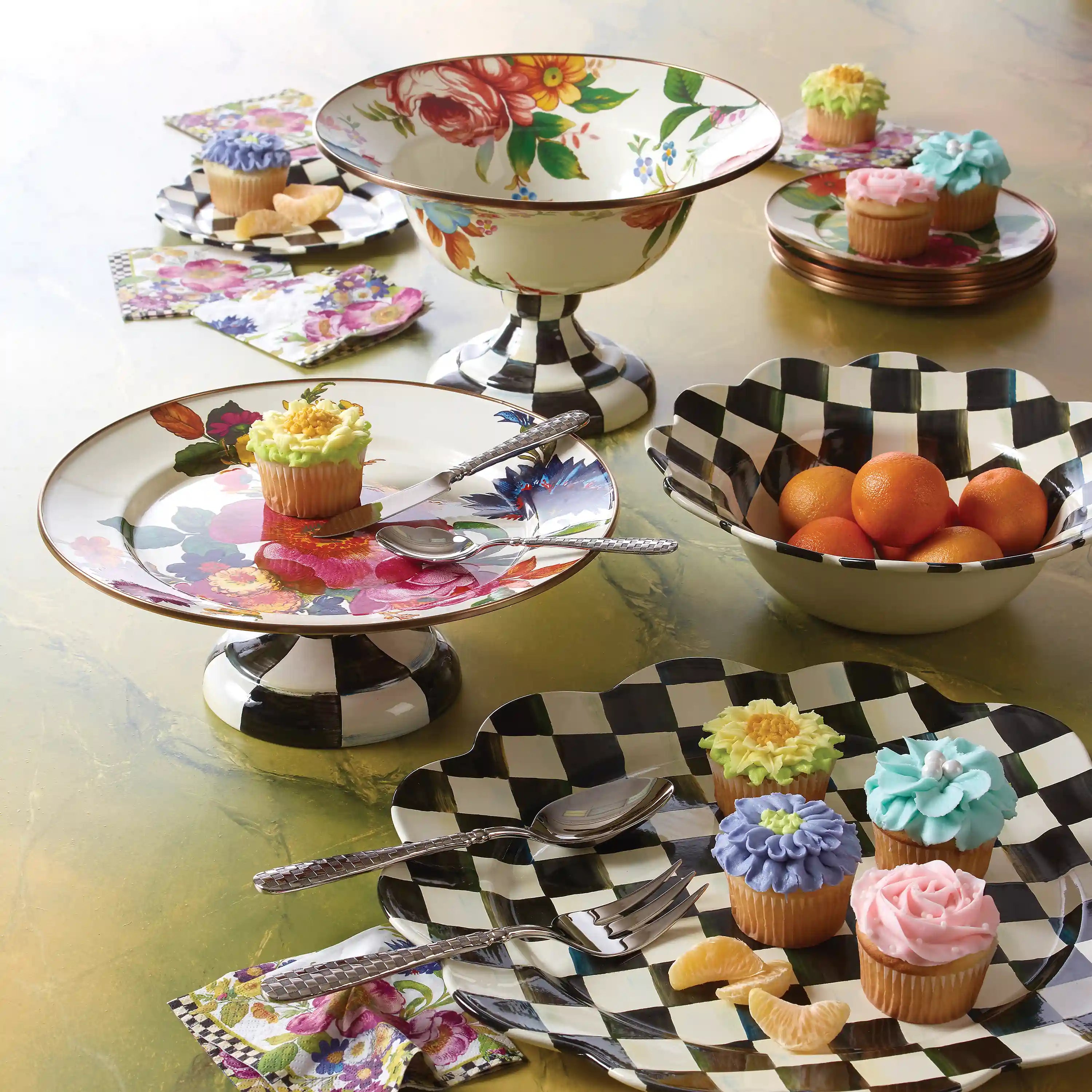 Wild Rose White Mini Pedestal Platter
