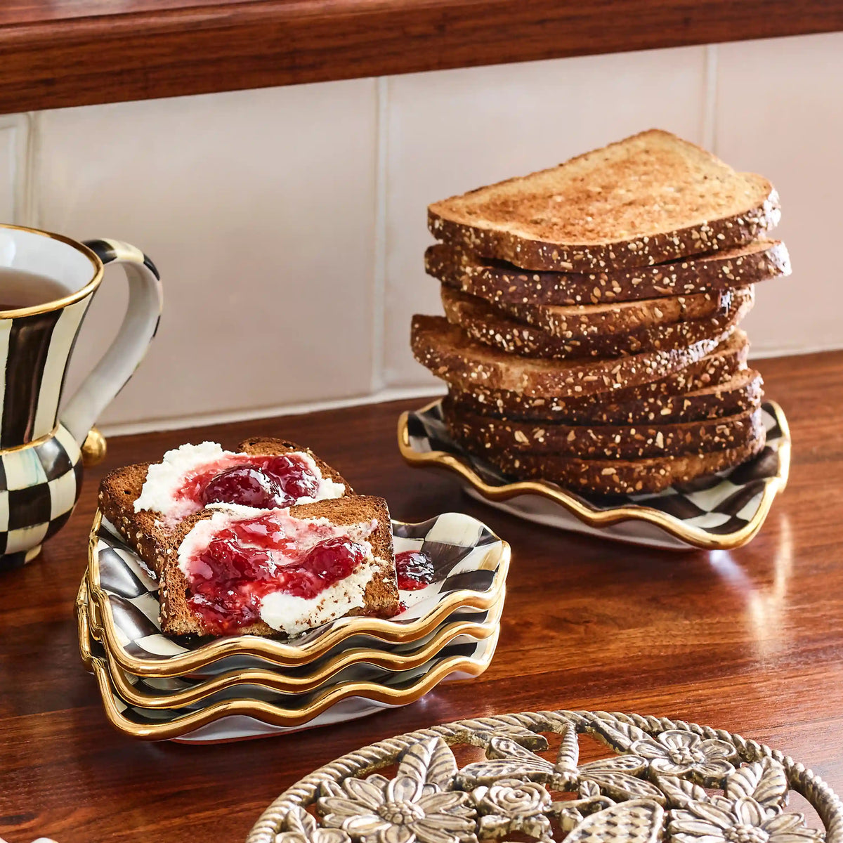 Mocha Check Ceramic Heart Plate