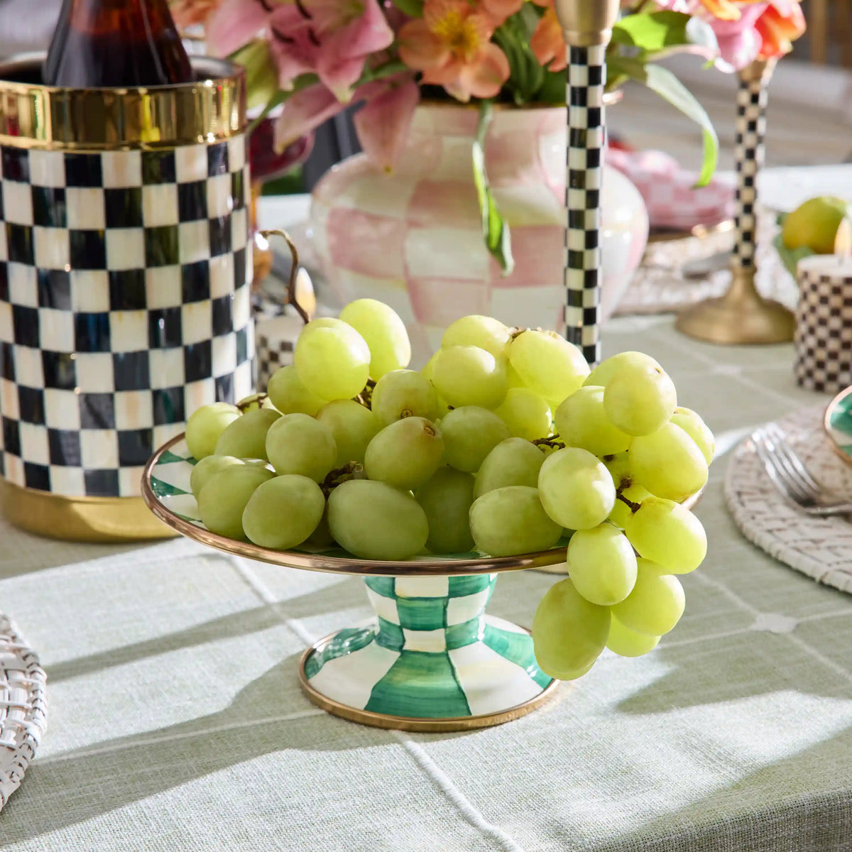 Courtly Check Large Pedestal Platter
