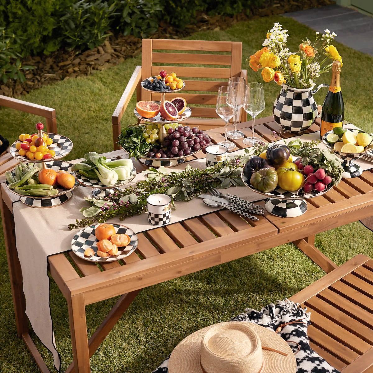 Violet Check Three Tier Sweet Stand