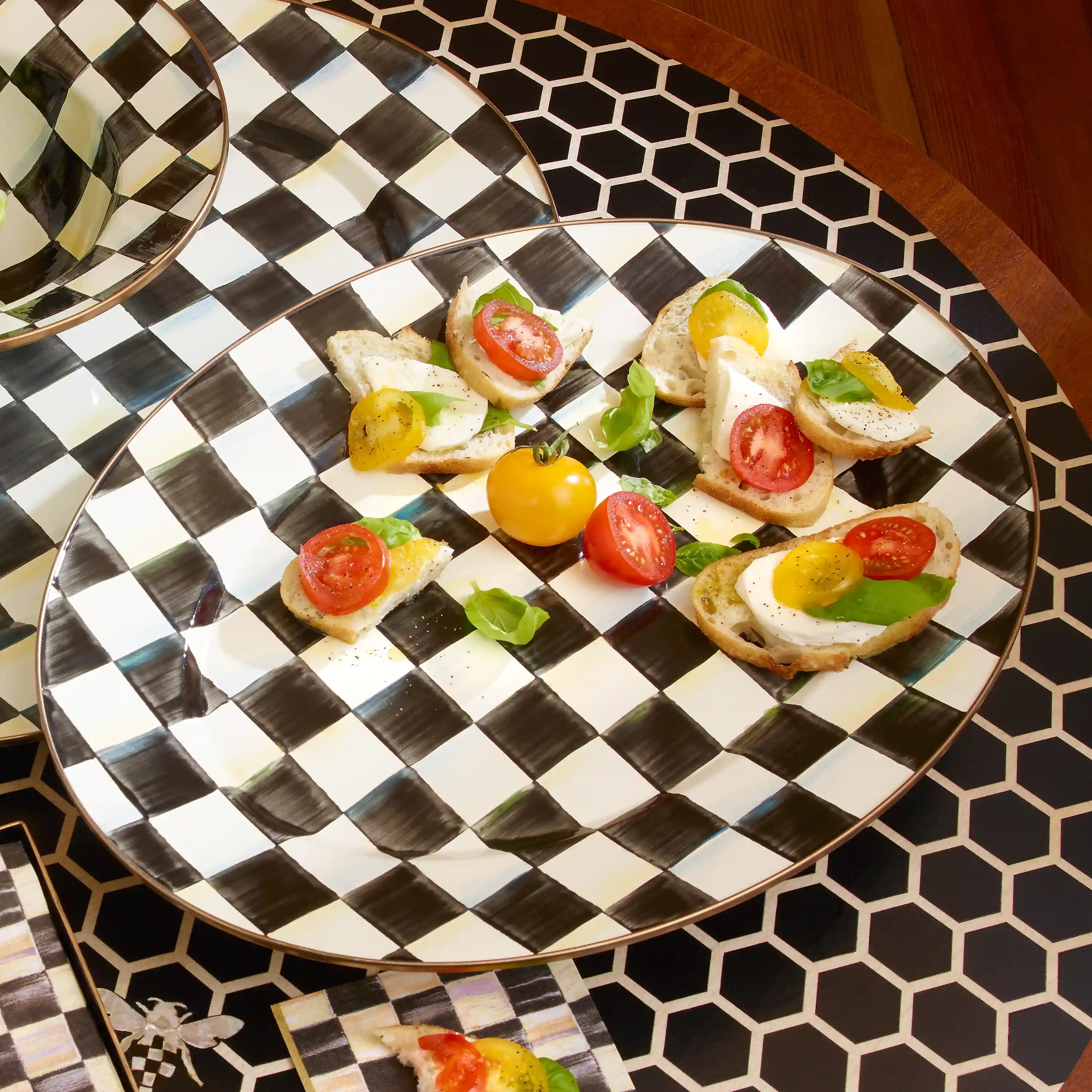 Rosy Check Large Oval Platter
