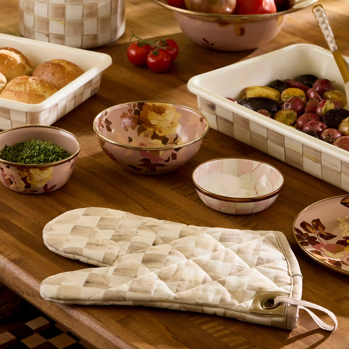 Mocha Check Oven Mitt