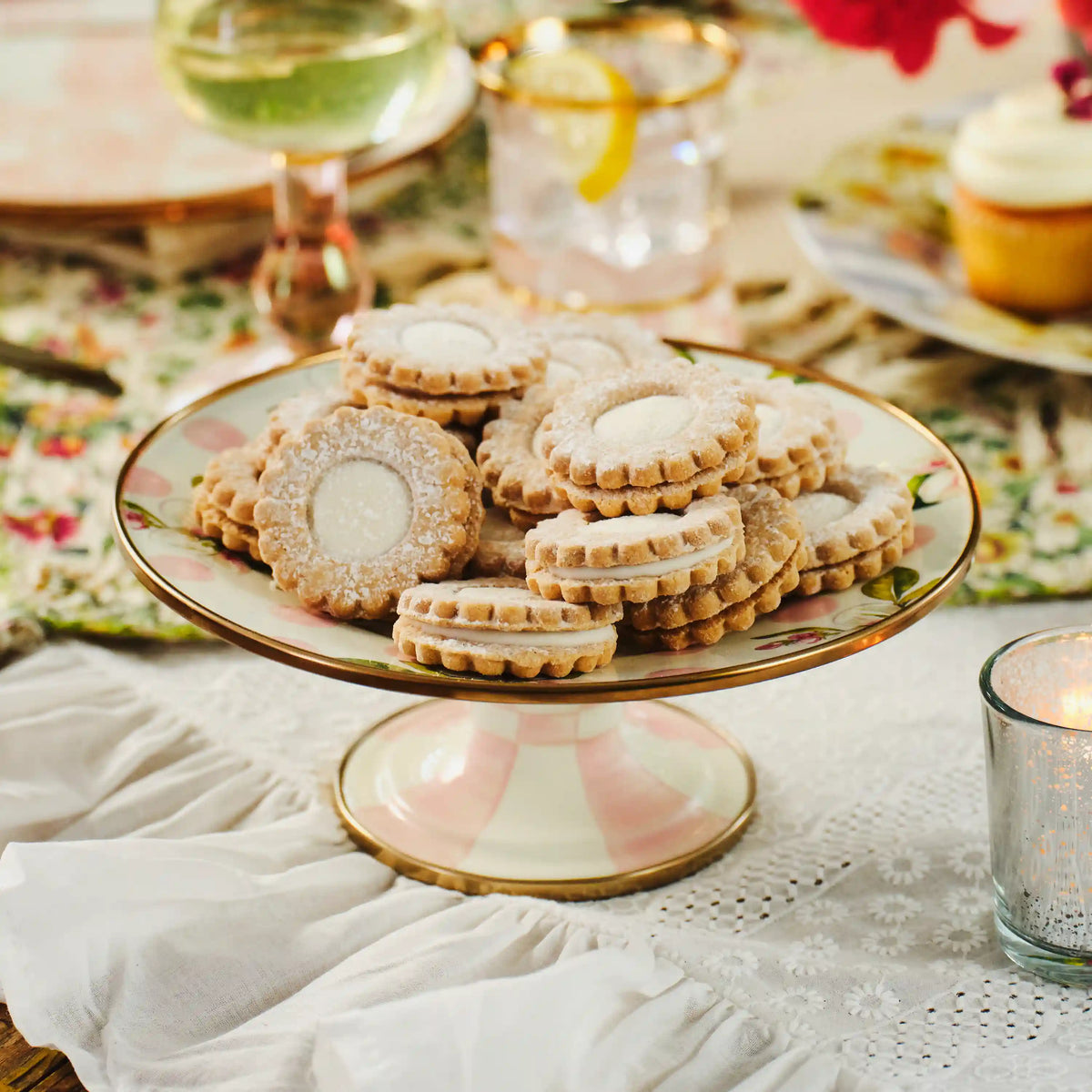 Courtly Check Large Pedestal Platter