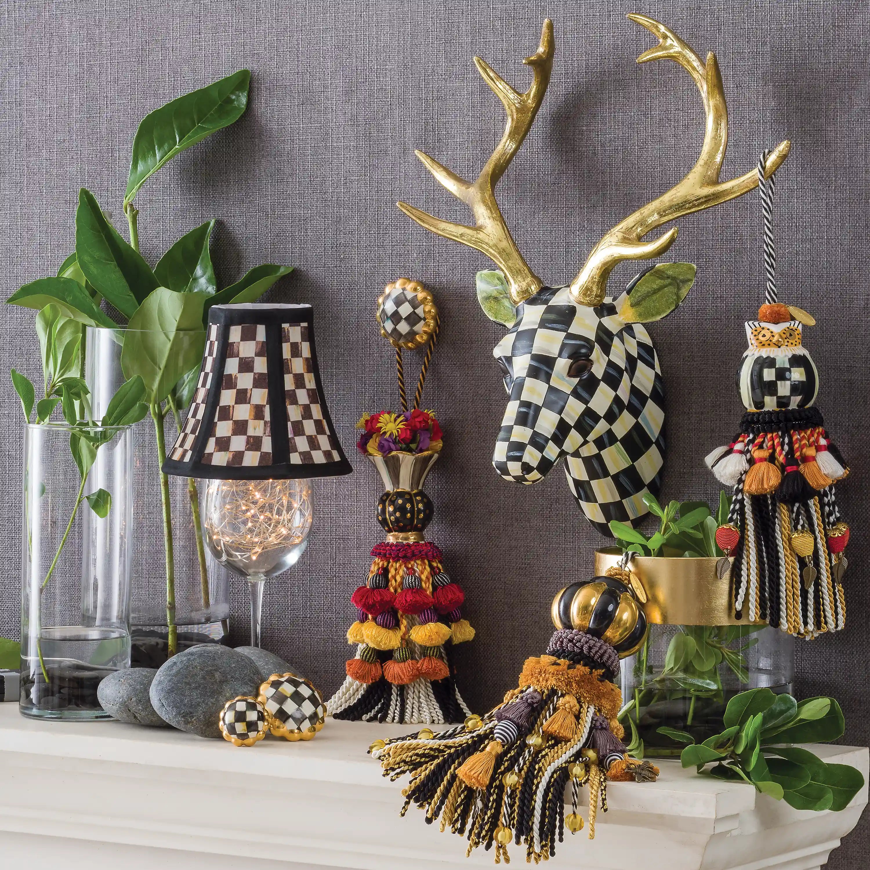 Mocha Check Small Deer Wall Decor